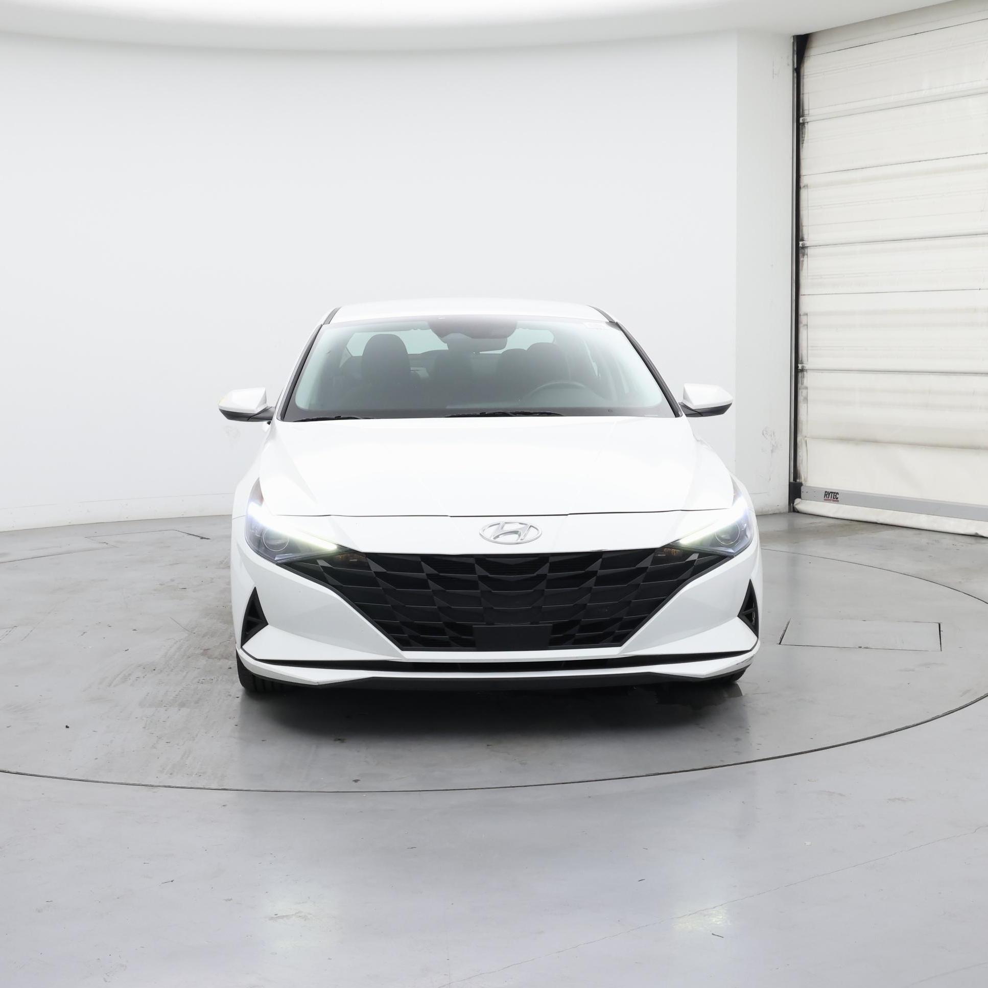 Thumbnail: 2022 Hyundai Elantra - 5