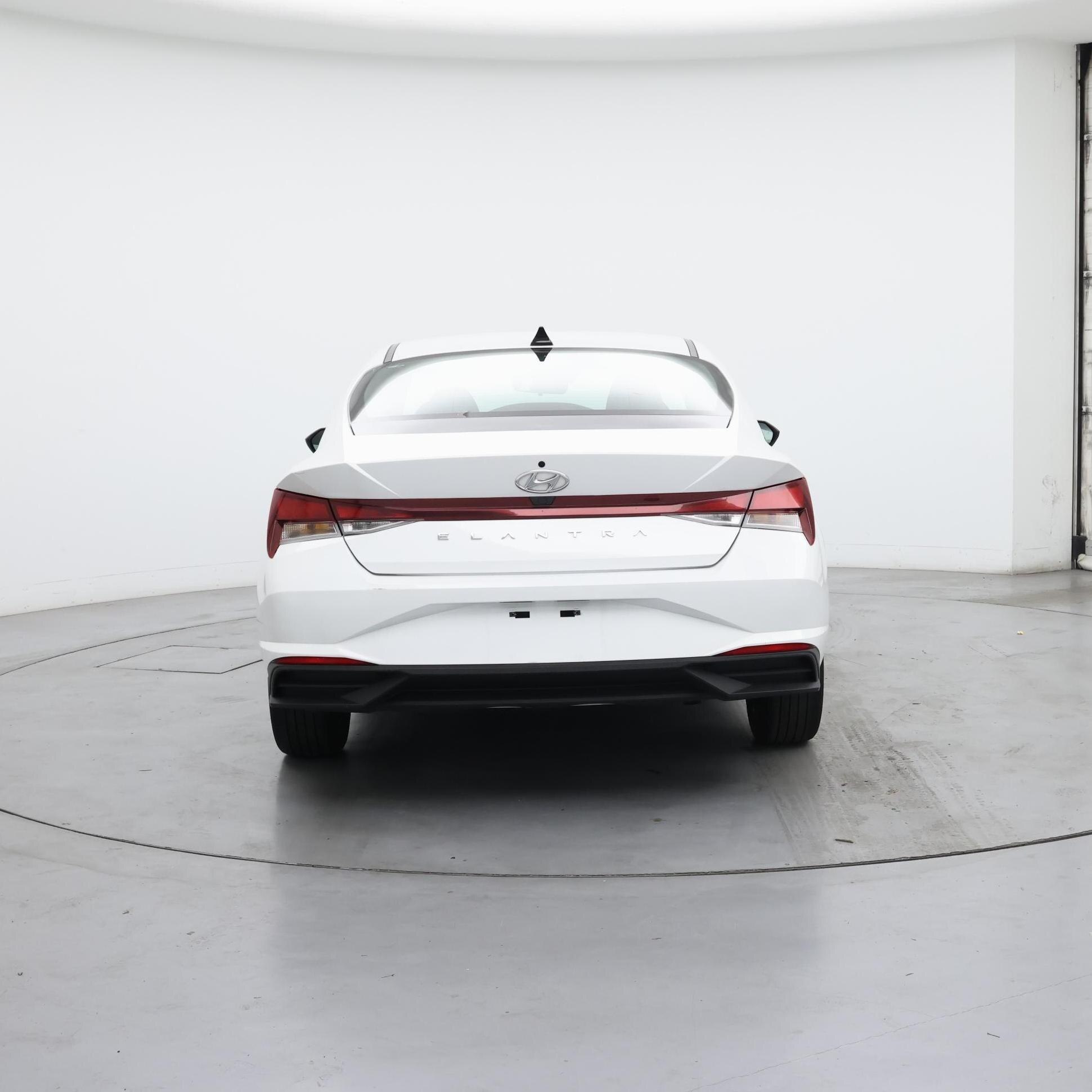 Thumbnail: 2022 Hyundai Elantra - 6