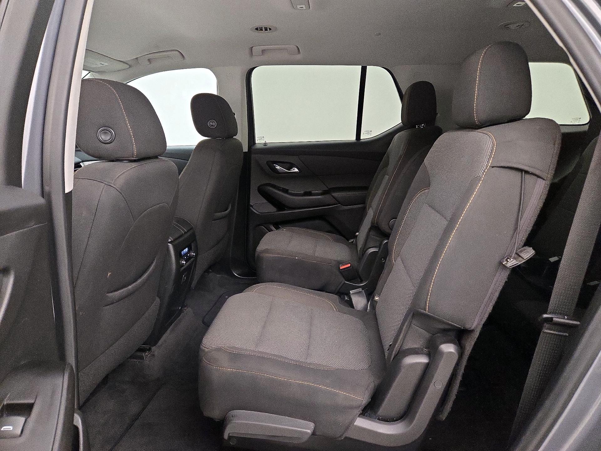 Thumbnail: 2020 Chevrolet Traverse - 19