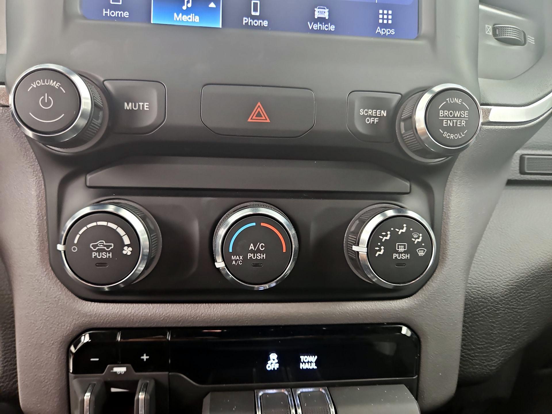 Thumbnail: 2024 RAM 2500 - 16