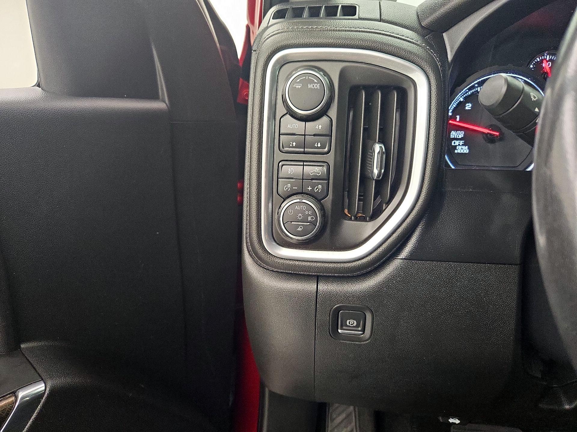 Thumbnail: 2021 Chevrolet Silverado 1500 - 13