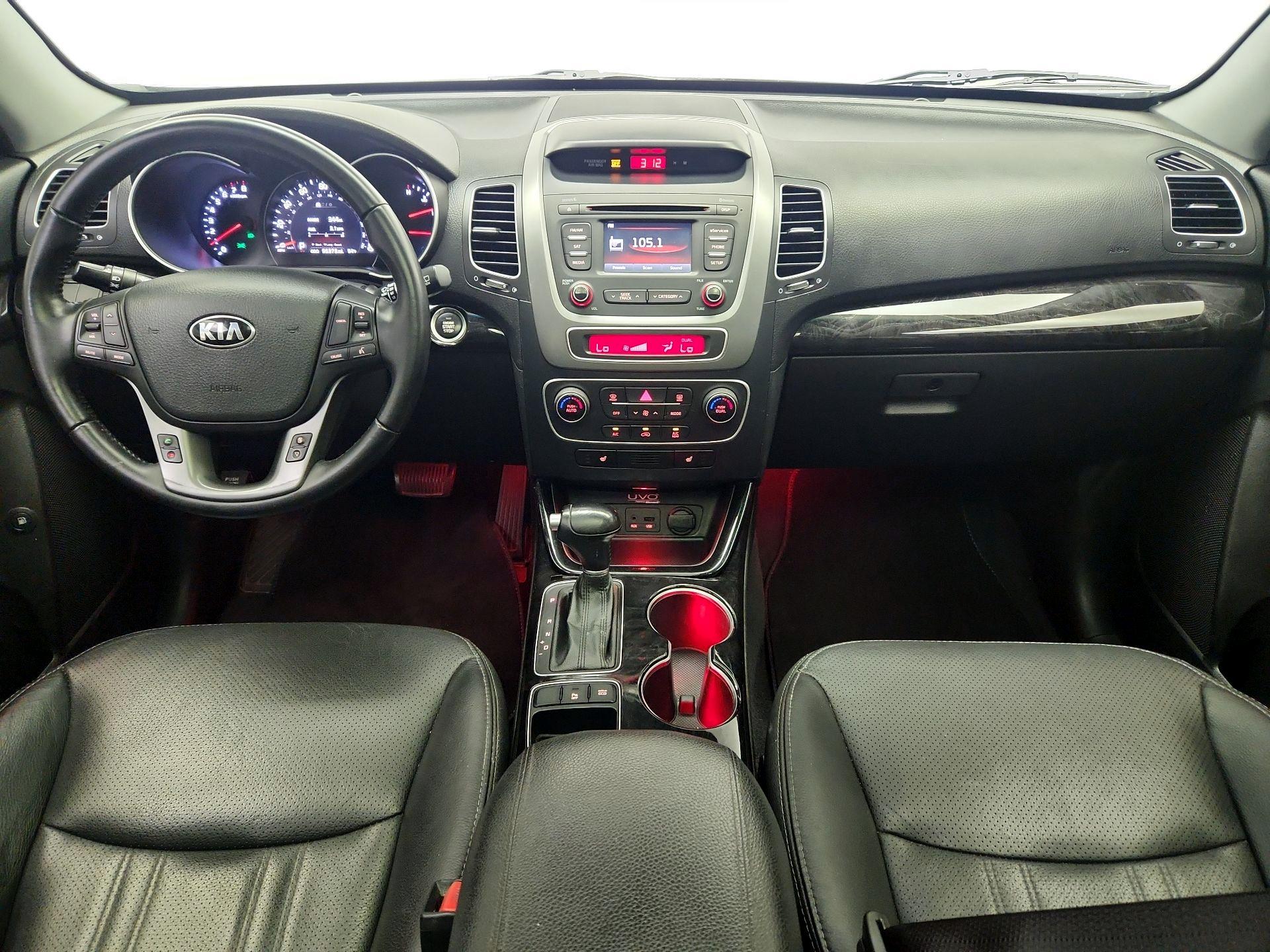 Thumbnail: 2014 Kia Sorento - 9