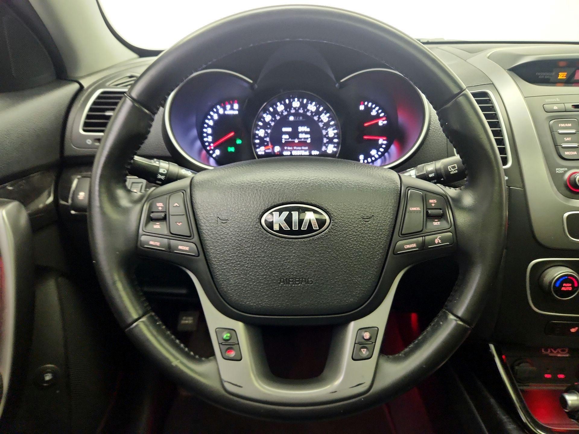 Thumbnail: 2014 Kia Sorento - 10
