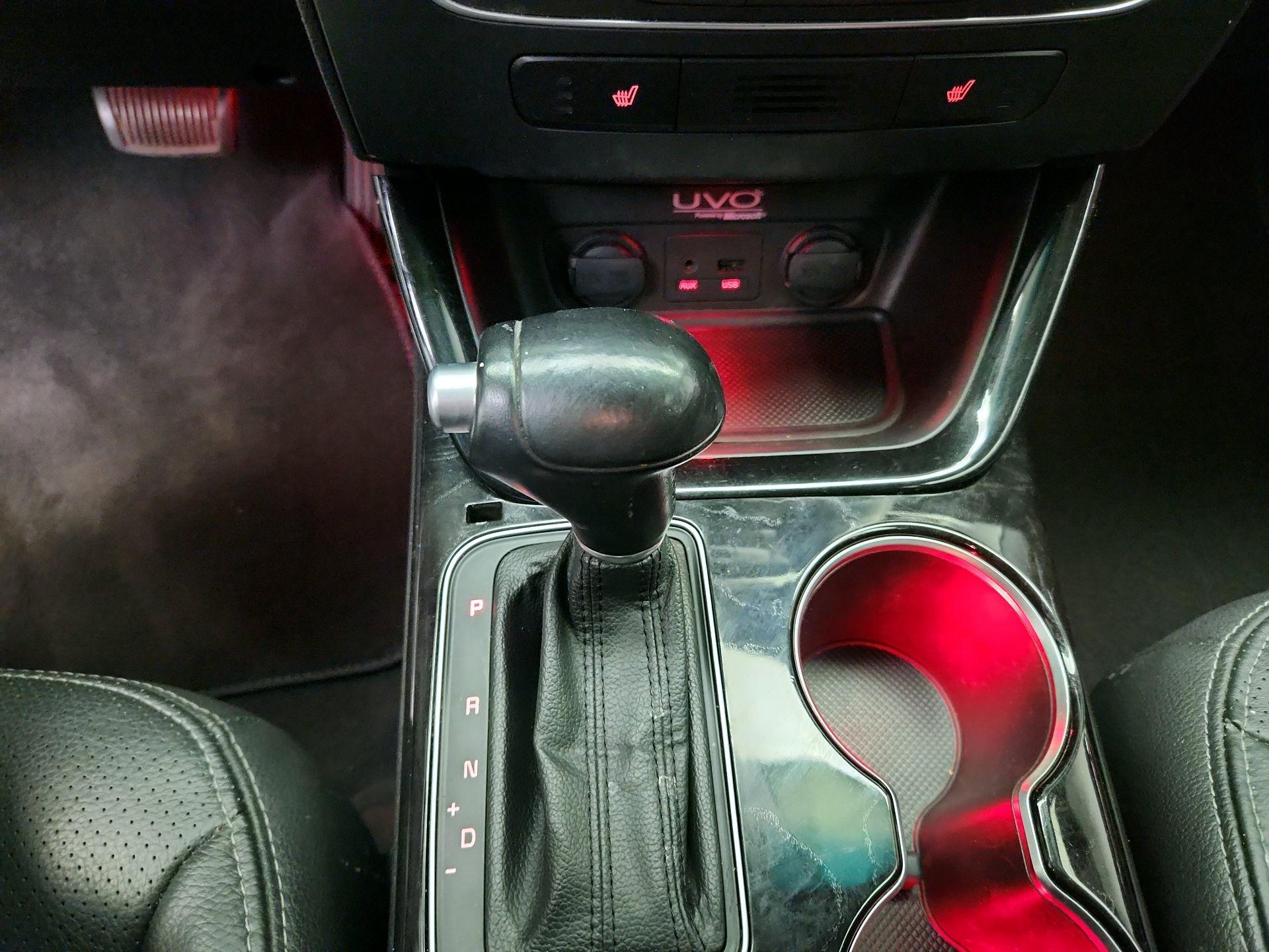 Thumbnail: 2014 Kia Sorento - 17