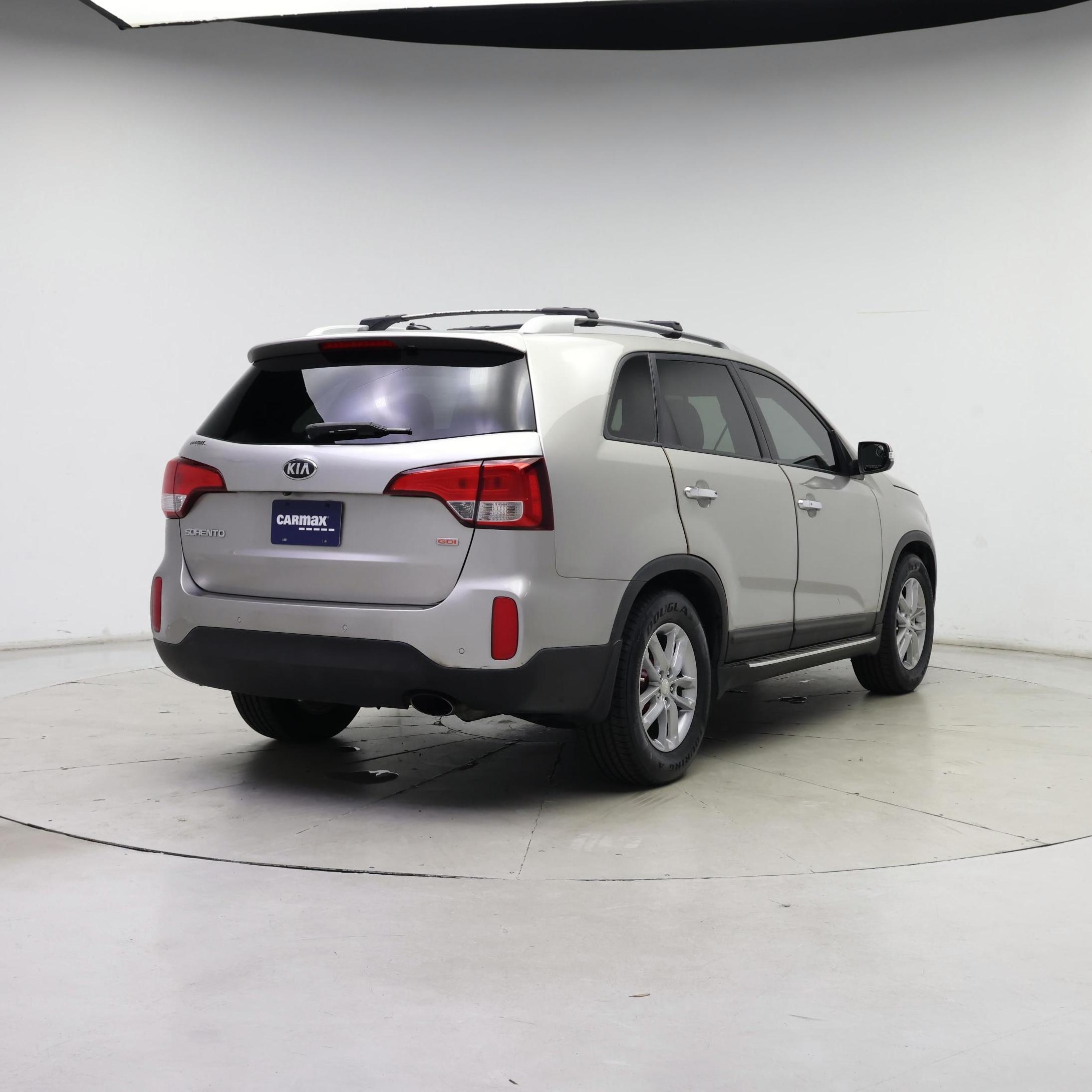 Thumbnail: 2014 Kia Sorento - 8