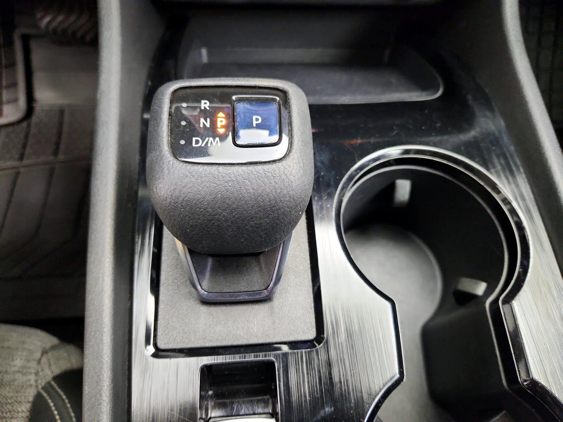 Thumbnail: 2021 Nissan Rogue - 17