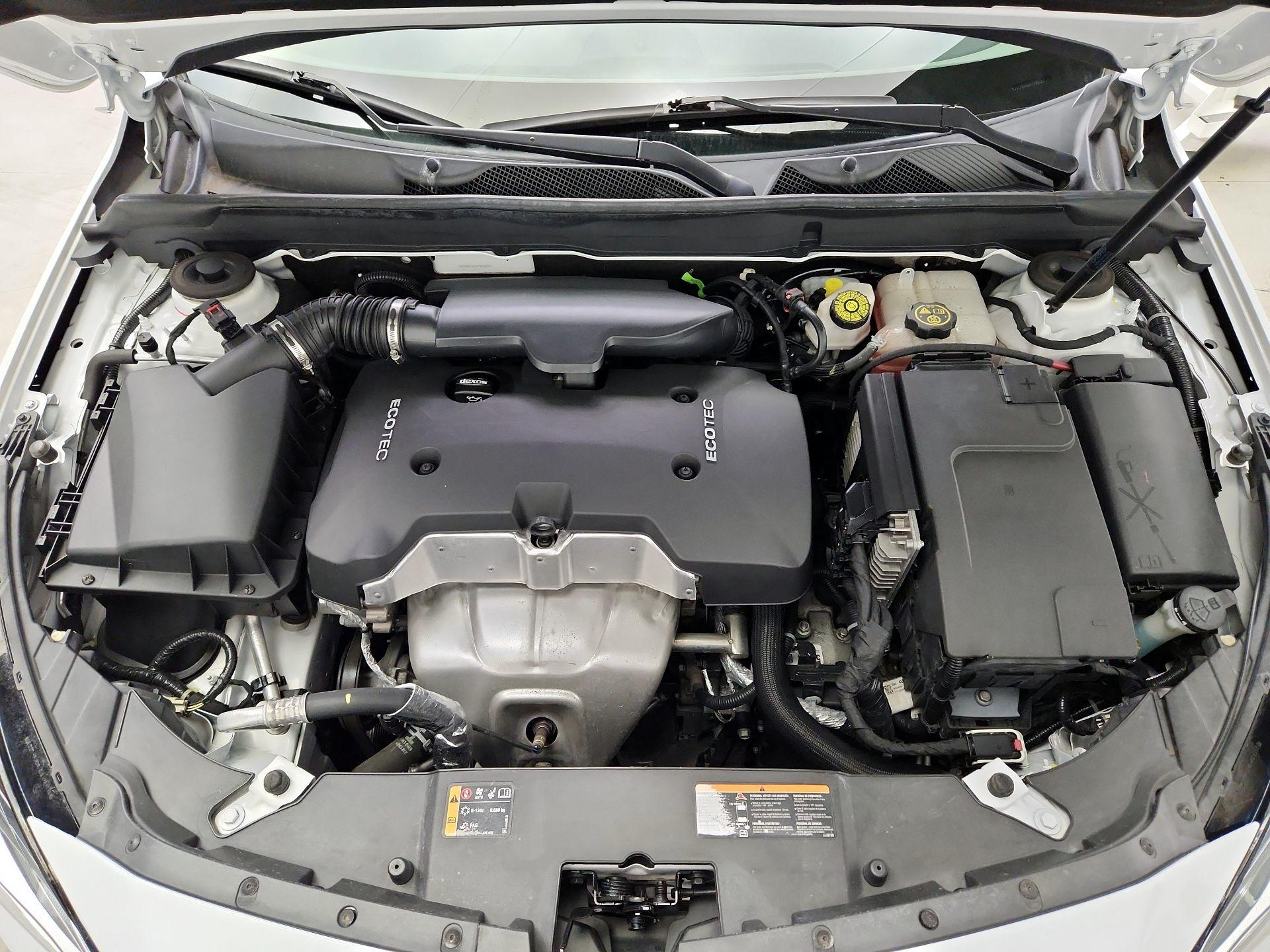 Thumbnail: 2015 Chevrolet Malibu - 19