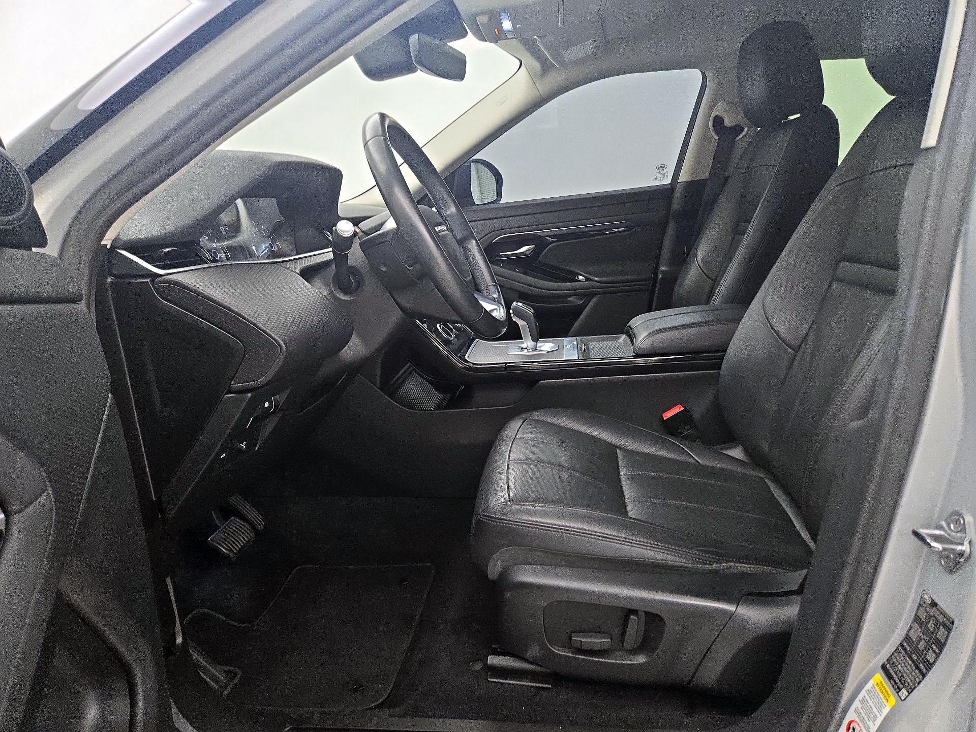 Thumbnail: 2020 Land Rover Range Rover Evoque - 11