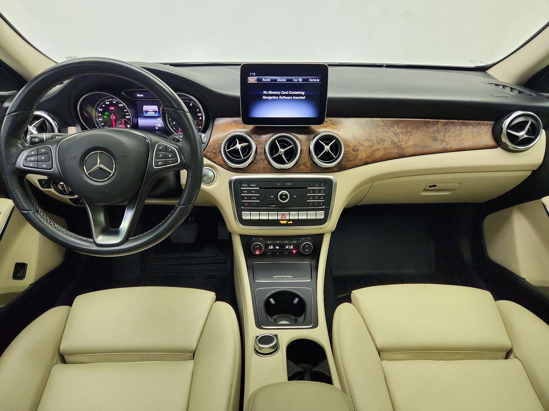 Thumbnail: 2020 Mercedes-Benz GLA - 9