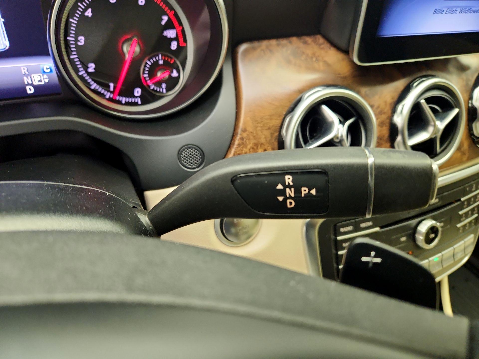 Thumbnail: 2020 Mercedes-Benz GLA - 17