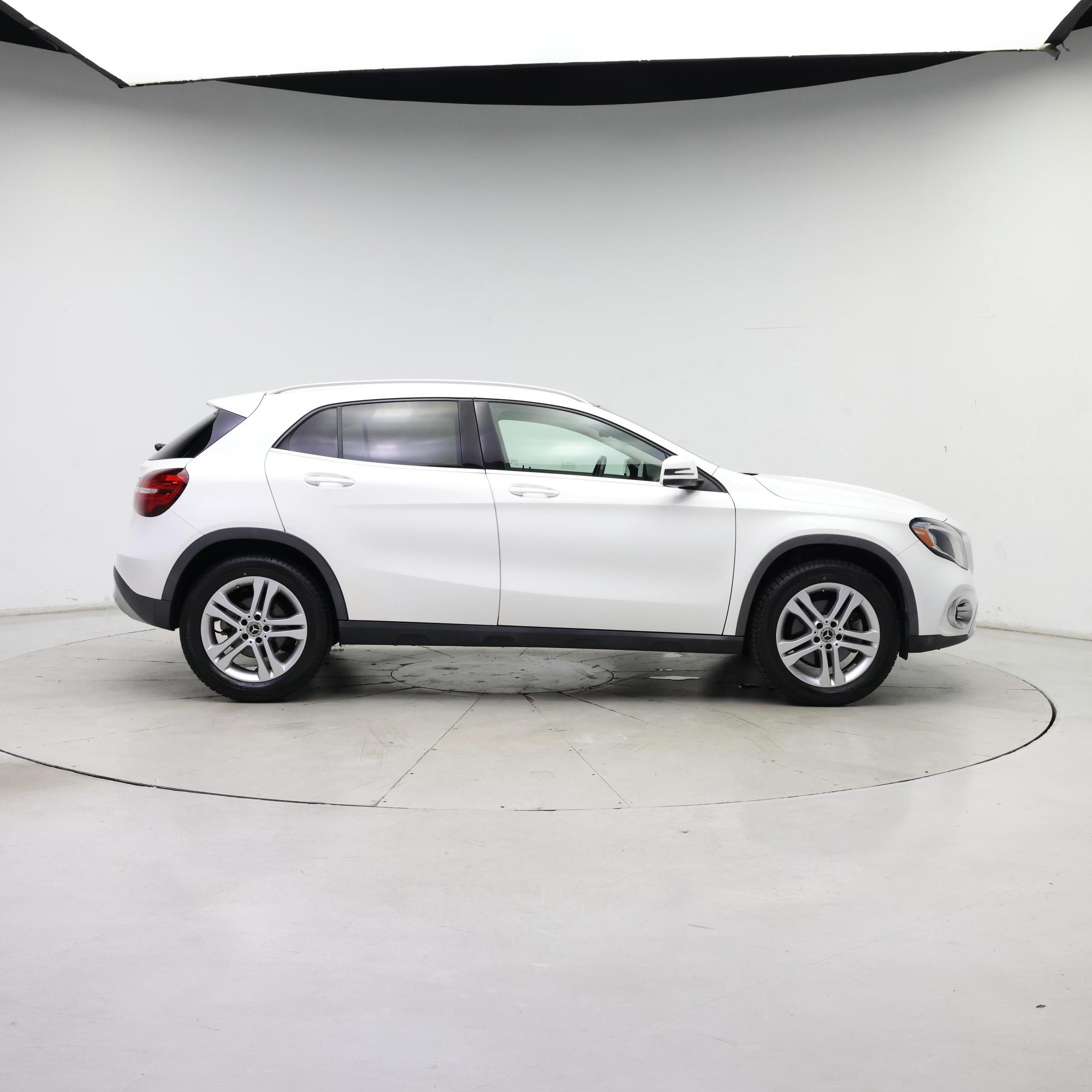 Thumbnail: 2020 Mercedes-Benz GLA - 7