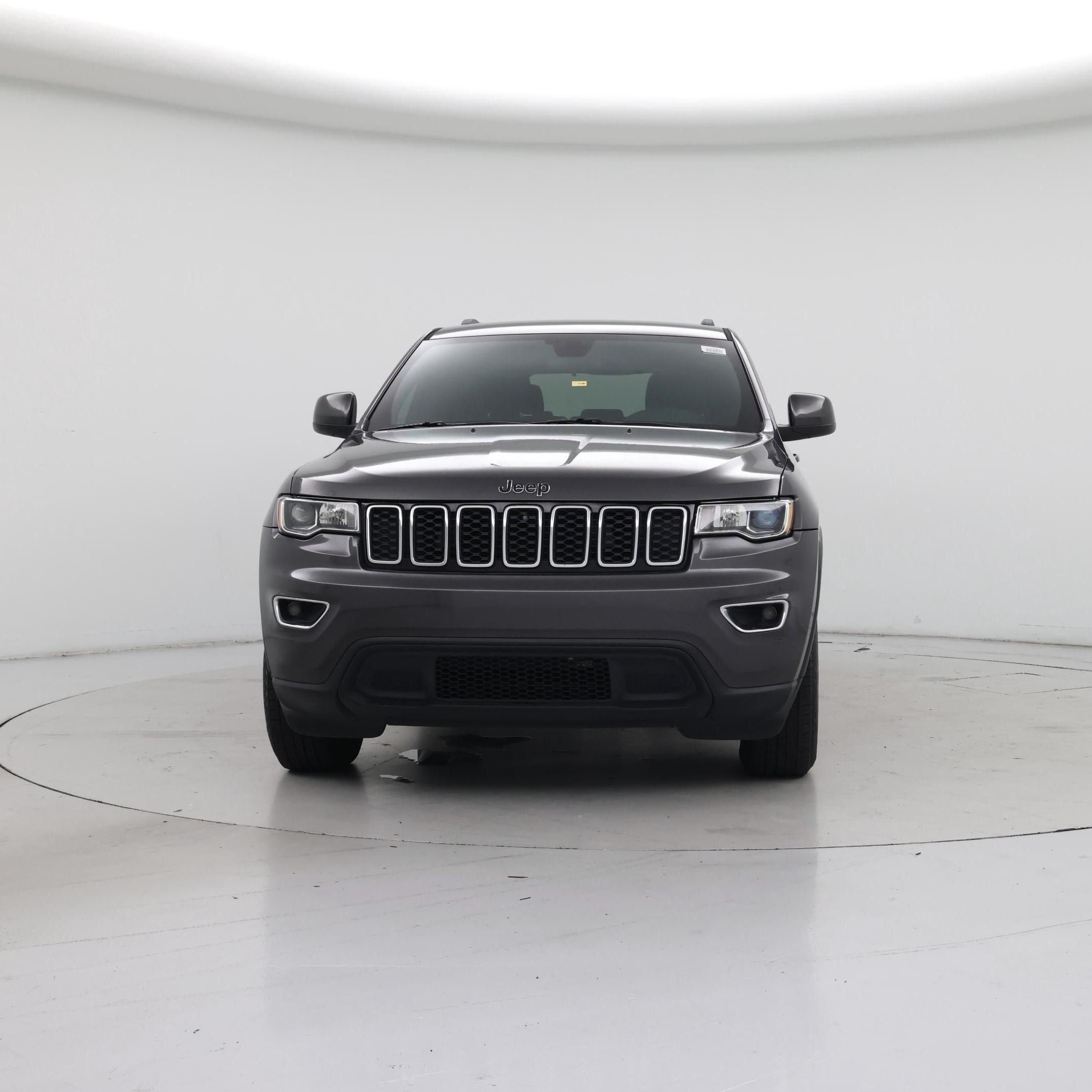 Thumbnail: 2018 Jeep Grand Cherokee - 5