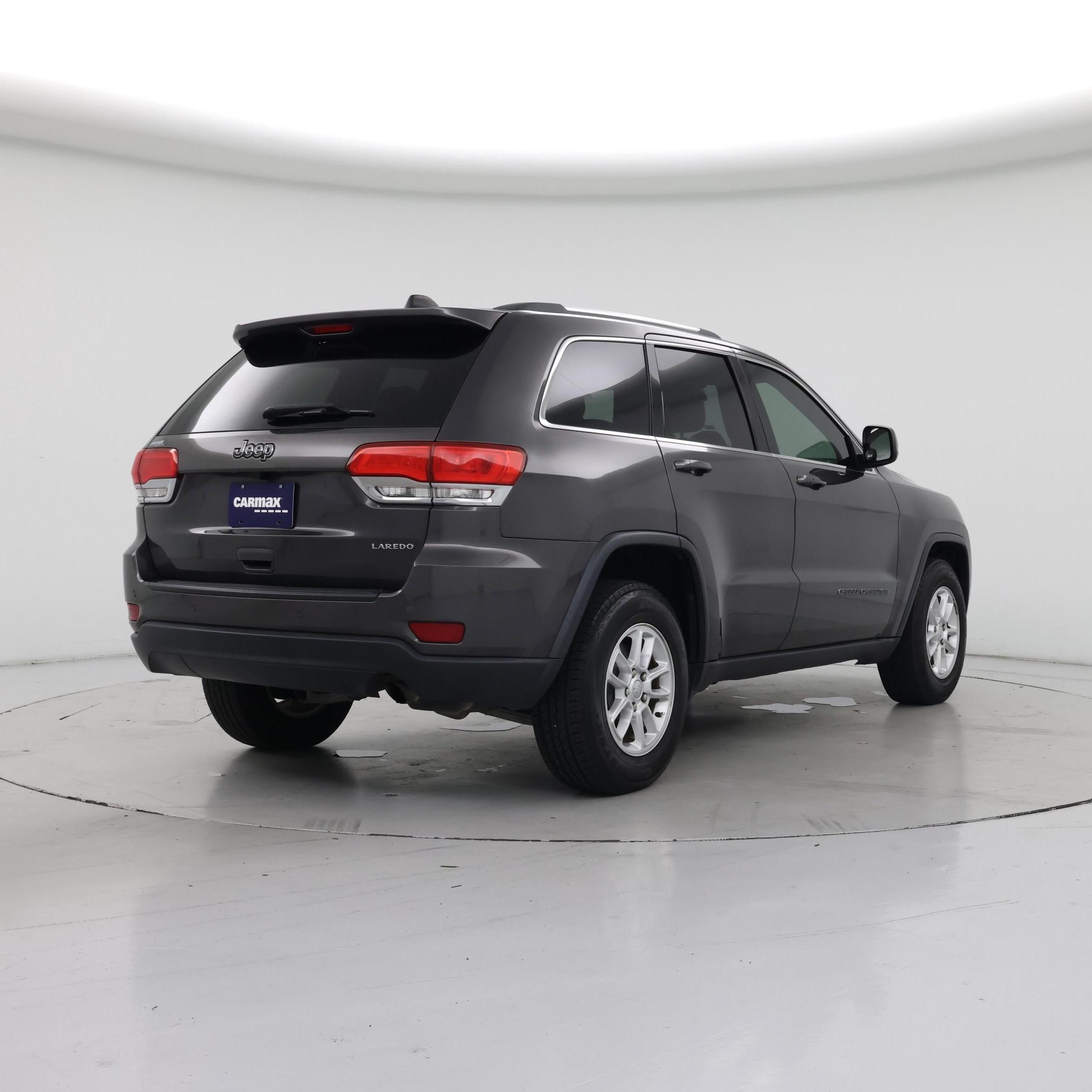 Thumbnail: 2018 Jeep Grand Cherokee - 8