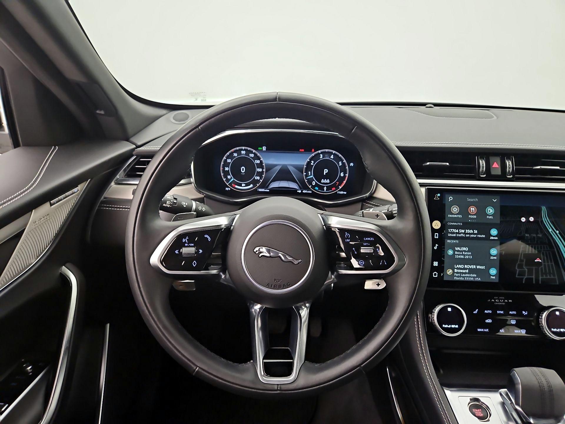 Thumbnail: 2024 Jaguar F-Pace - 10