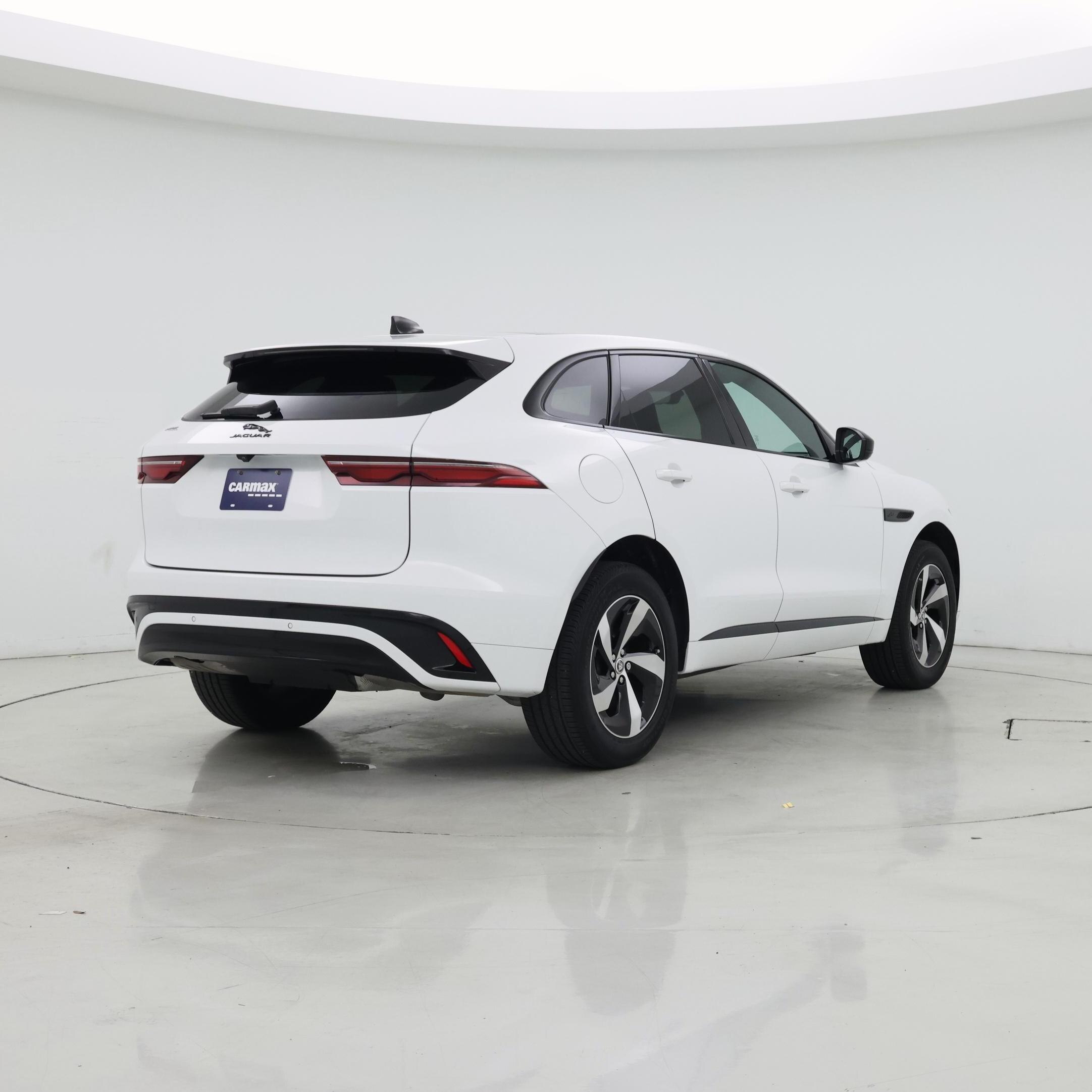 Thumbnail: 2024 Jaguar F-Pace - 8