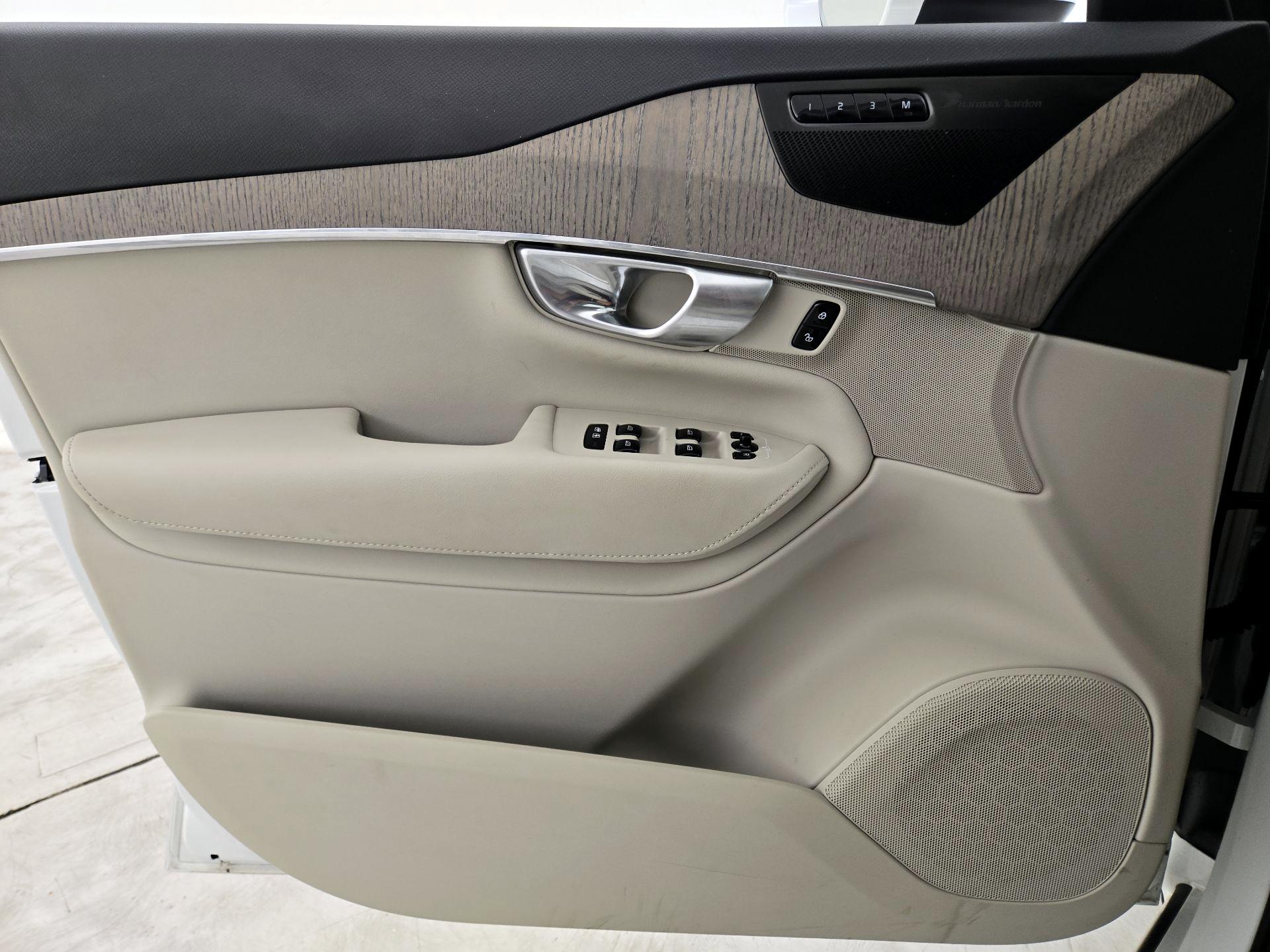 Thumbnail: 2024 Volvo XC90 - 12