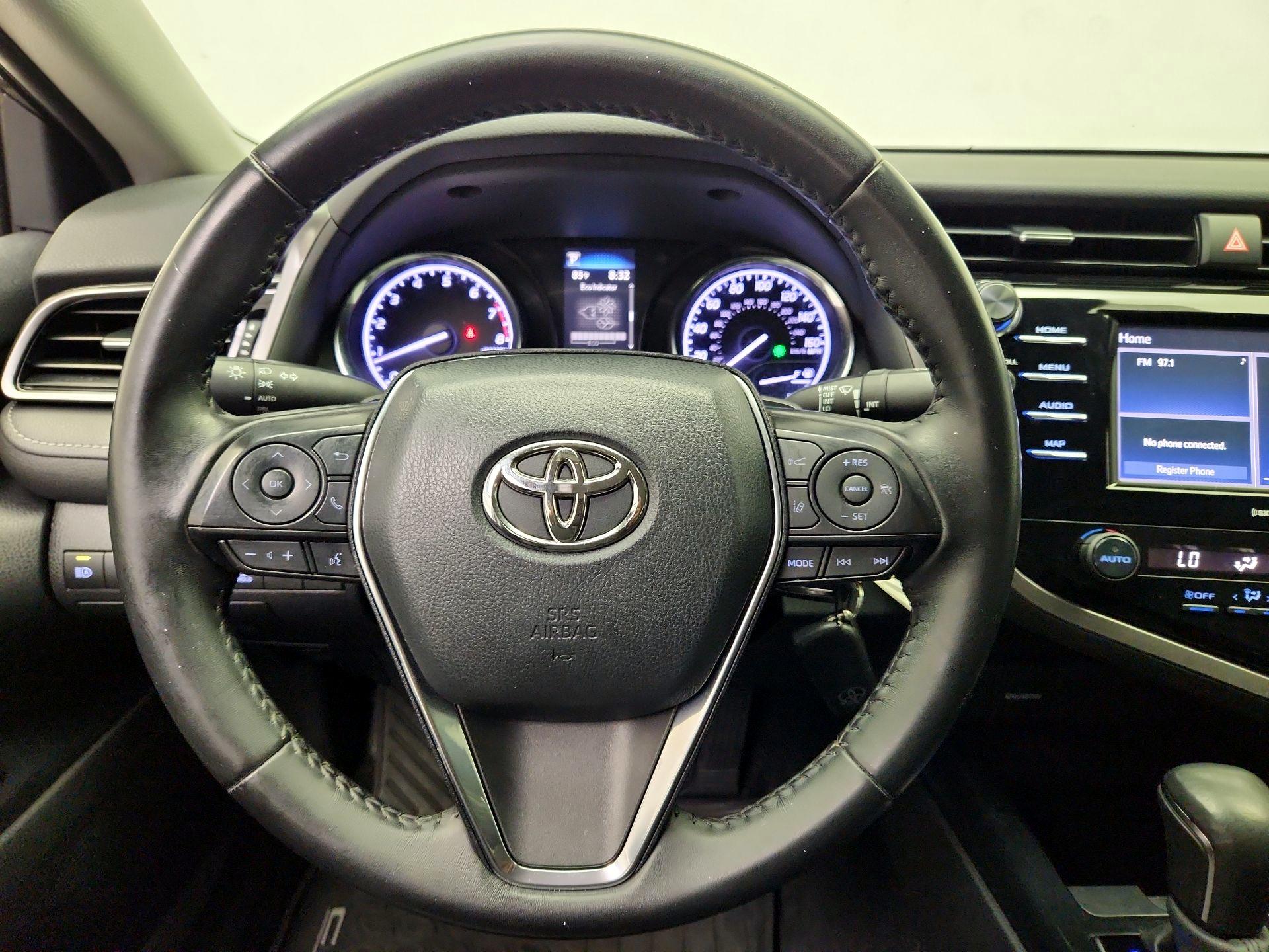 Thumbnail: 2020 Toyota Camry - 10