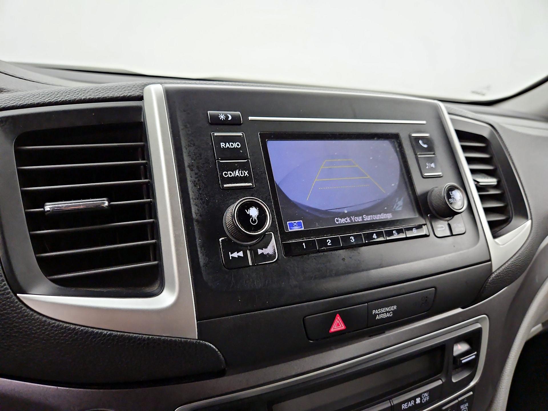 Thumbnail: 2016 Honda Pilot - 14