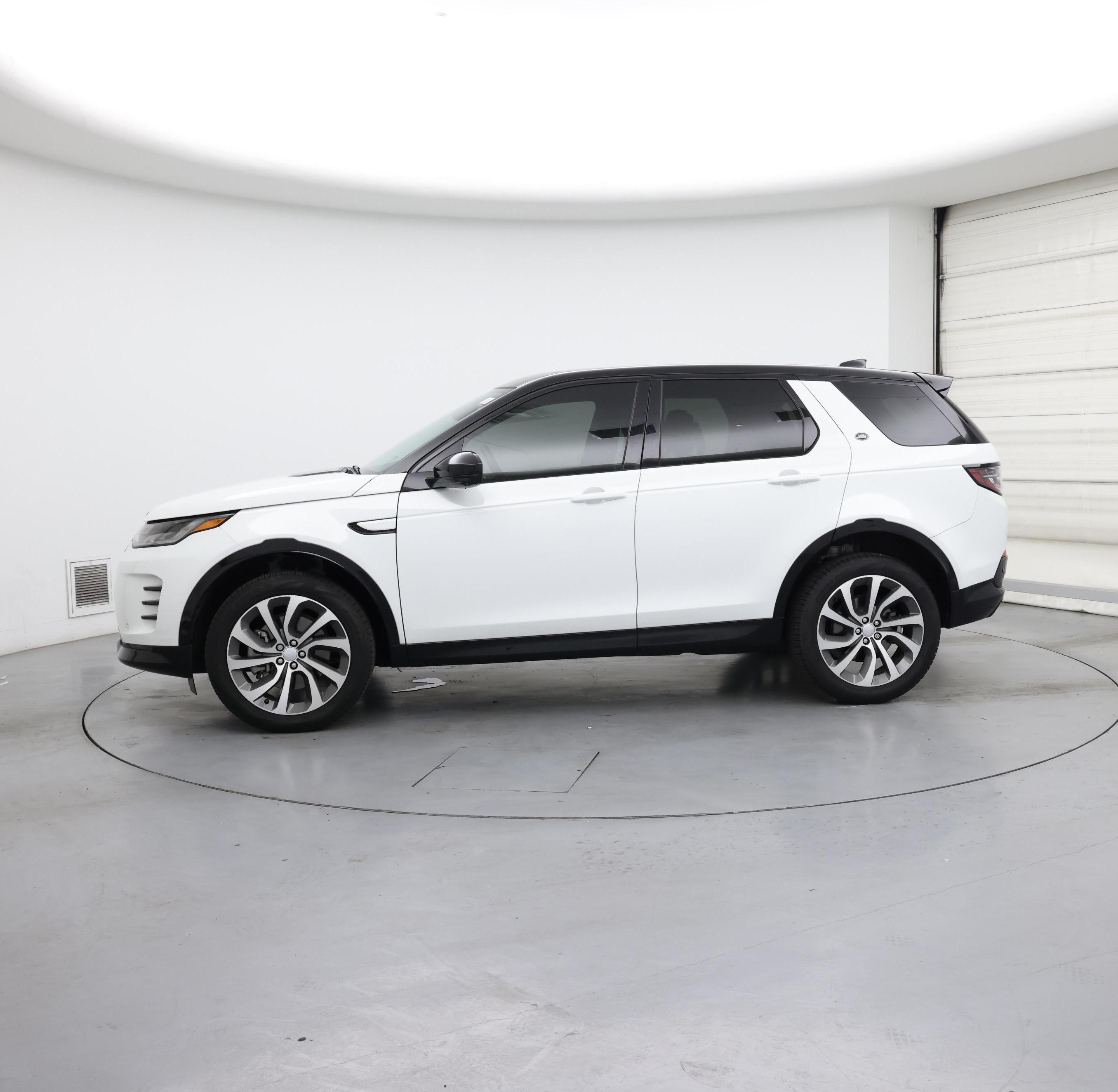 Thumbnail: 2024 Land Rover Discovery Sport - 3
