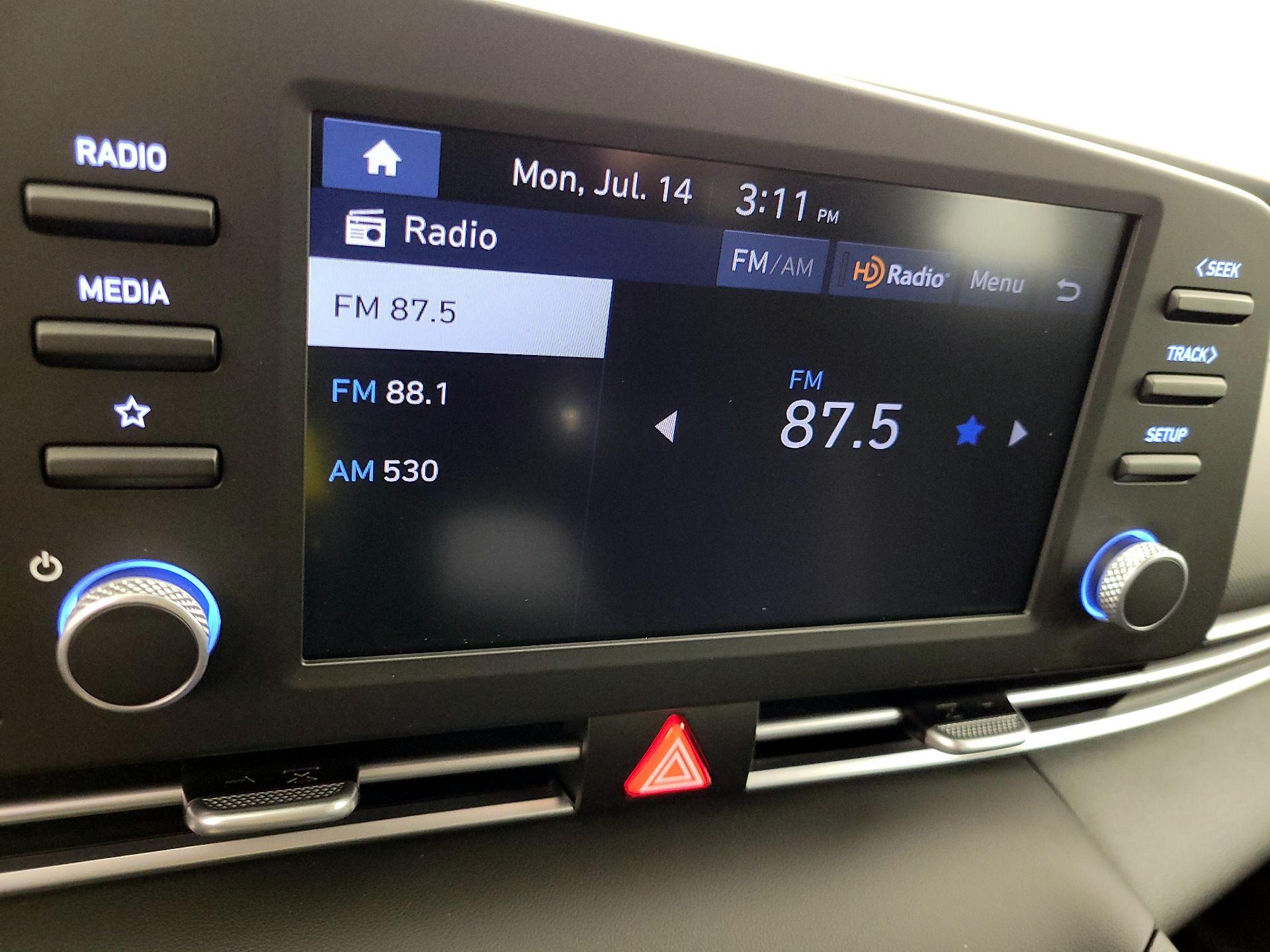 Thumbnail: 2024 Hyundai Elantra - 15
