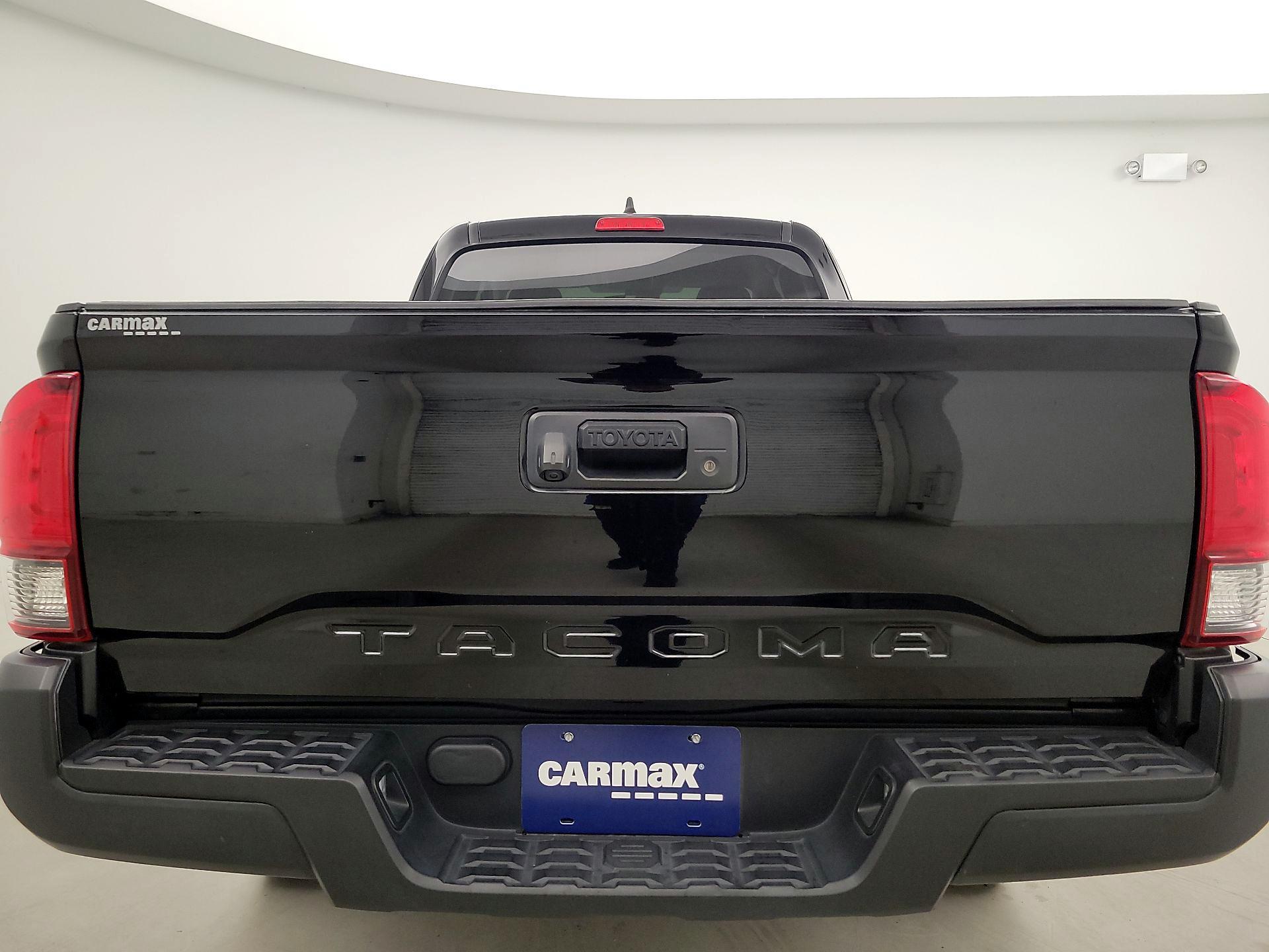 Thumbnail: 2022 Toyota Tacoma - 20