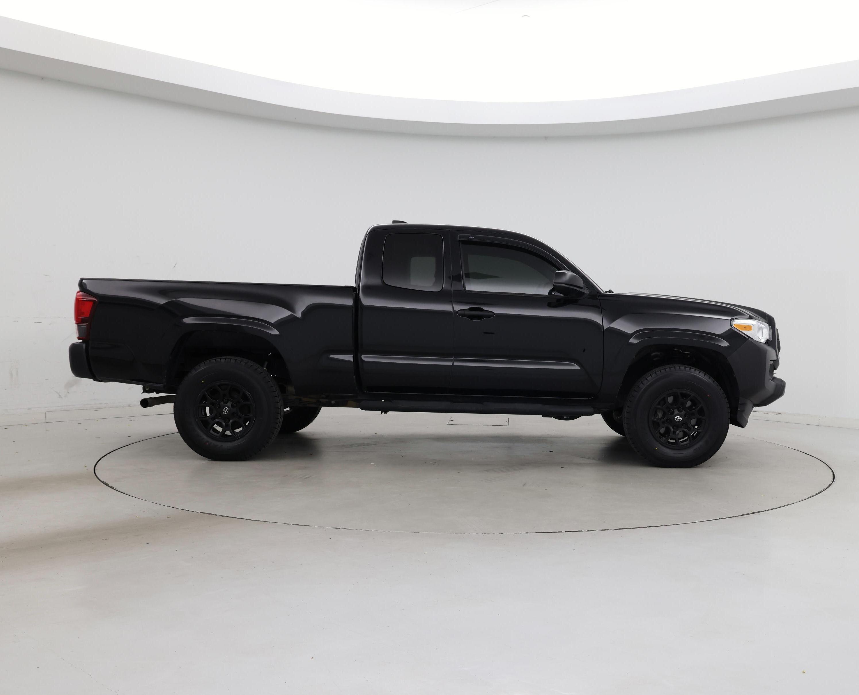 Thumbnail: 2022 Toyota Tacoma - 7