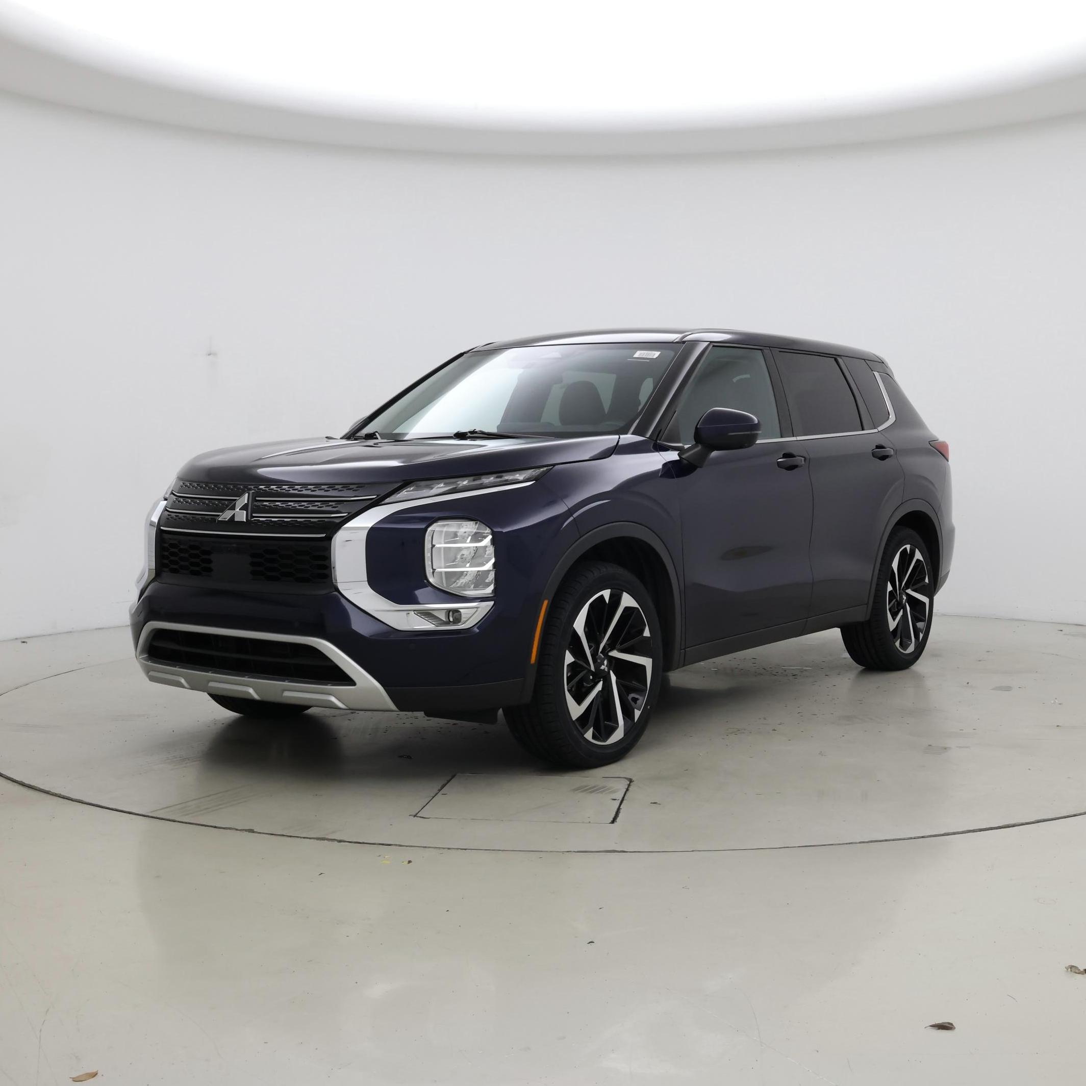 Thumbnail: 2022 Mitsubishi Outlander - 4