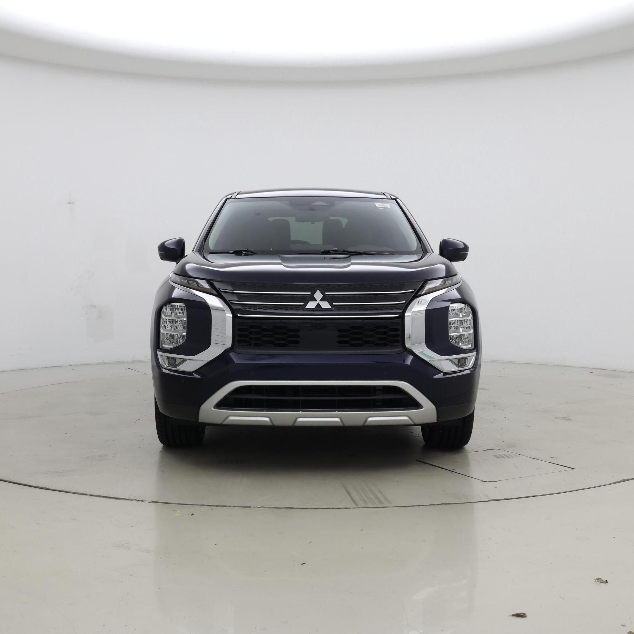 Thumbnail: 2022 Mitsubishi Outlander - 5