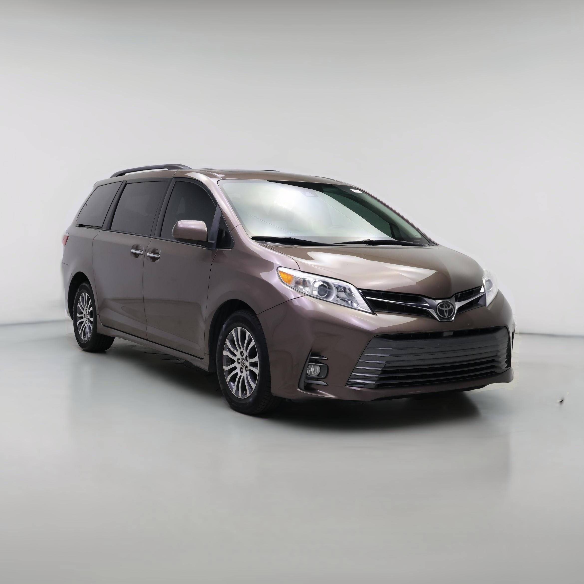 Thumbnail: 2020 Toyota Sienna - 1