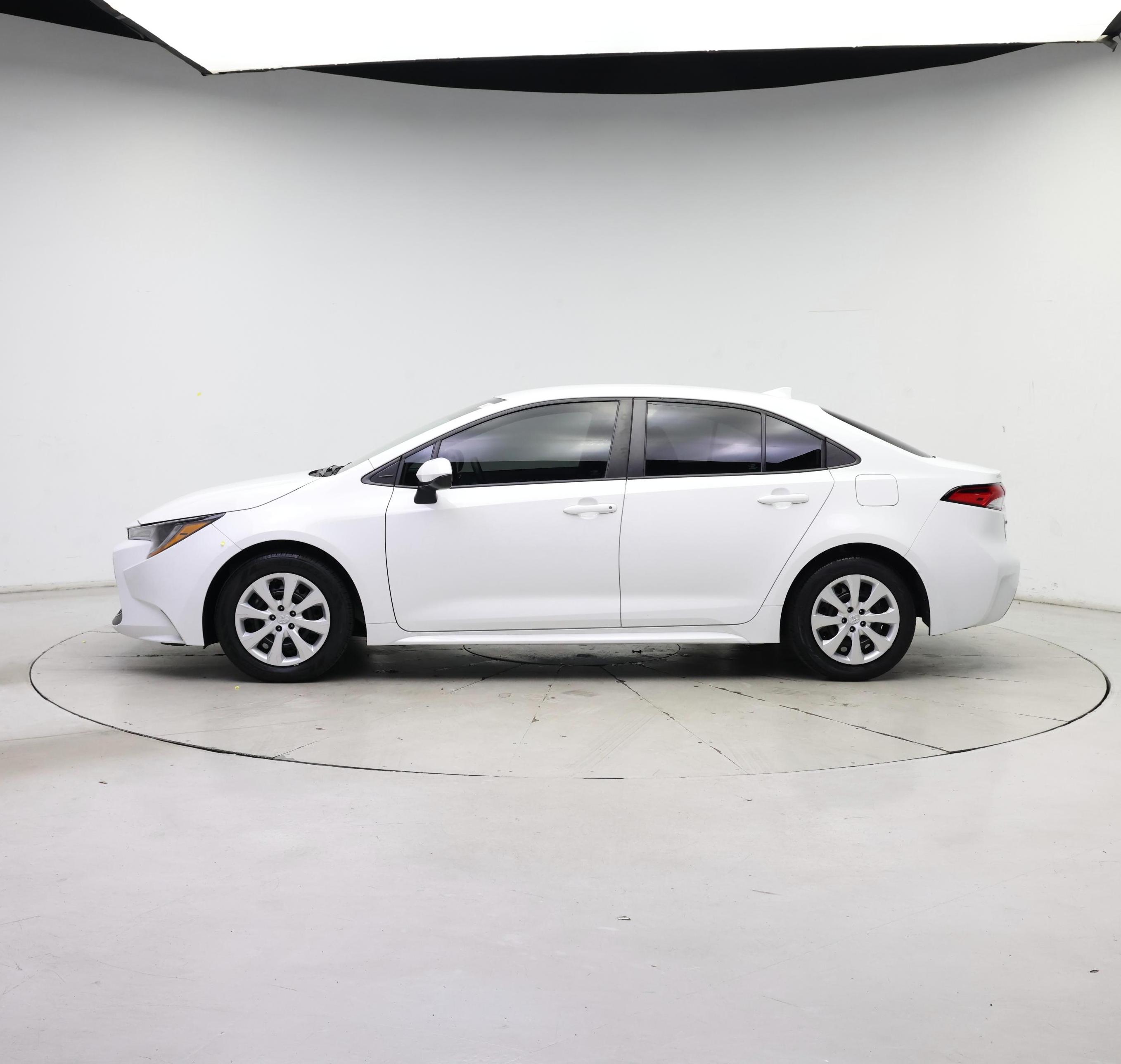 Thumbnail: 2022 Toyota Corolla - 3