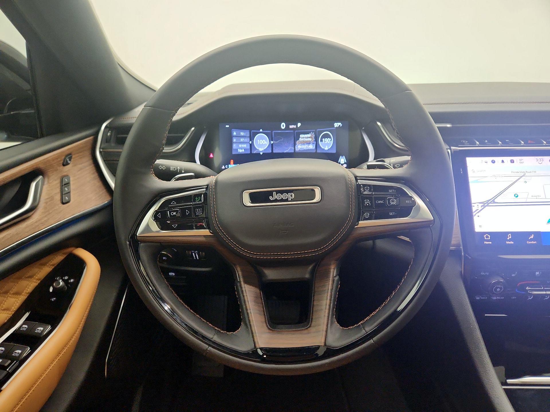 Thumbnail: 2022 Jeep Grand Cherokee - 10
