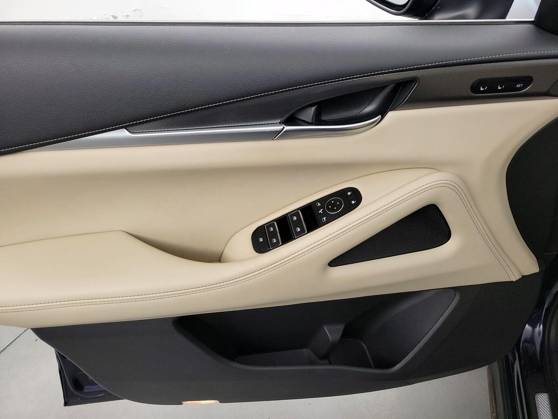 Thumbnail: 2023 INFINITI QX60 - 12