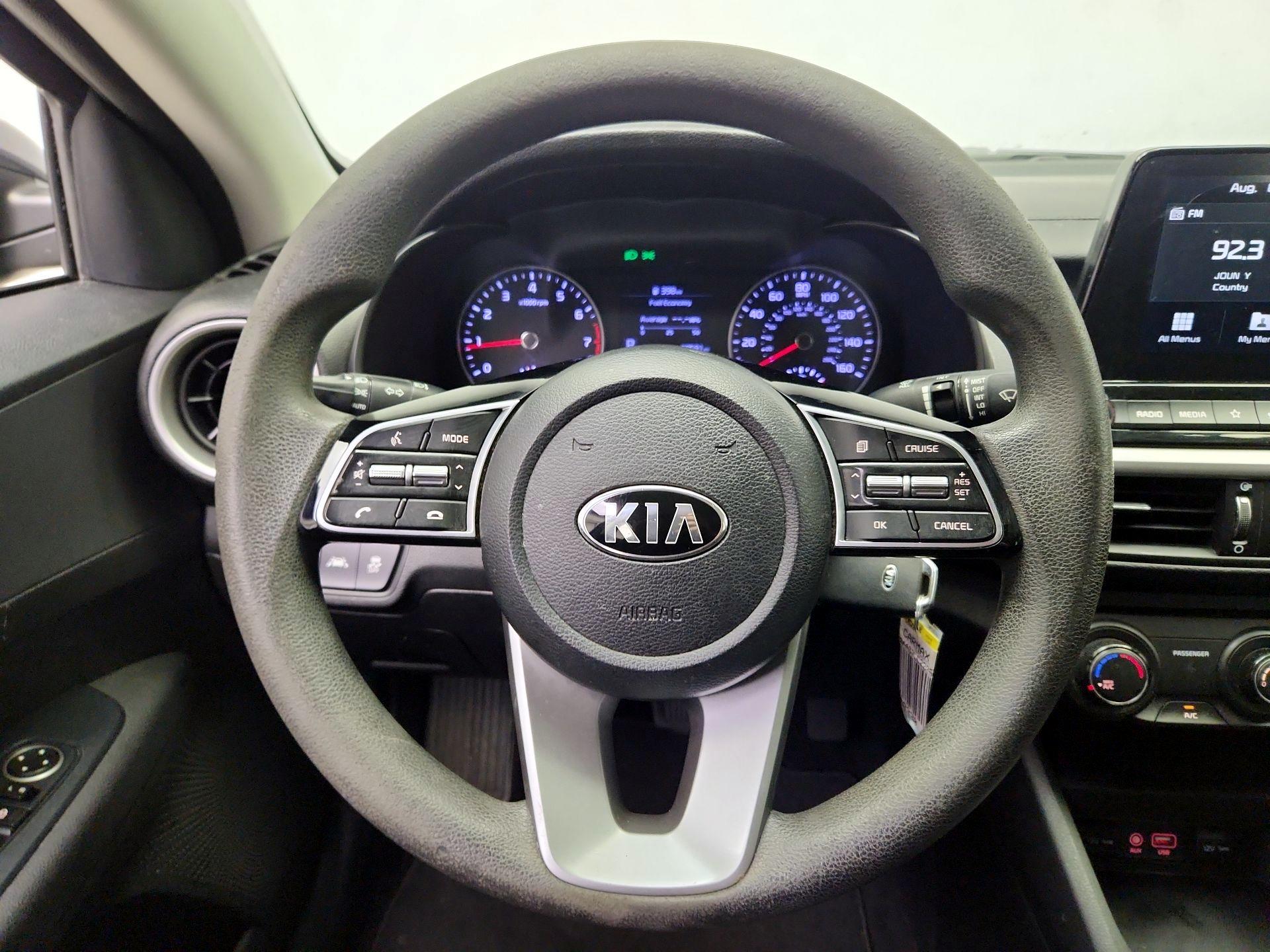 Thumbnail: 2020 Kia Forte - 10