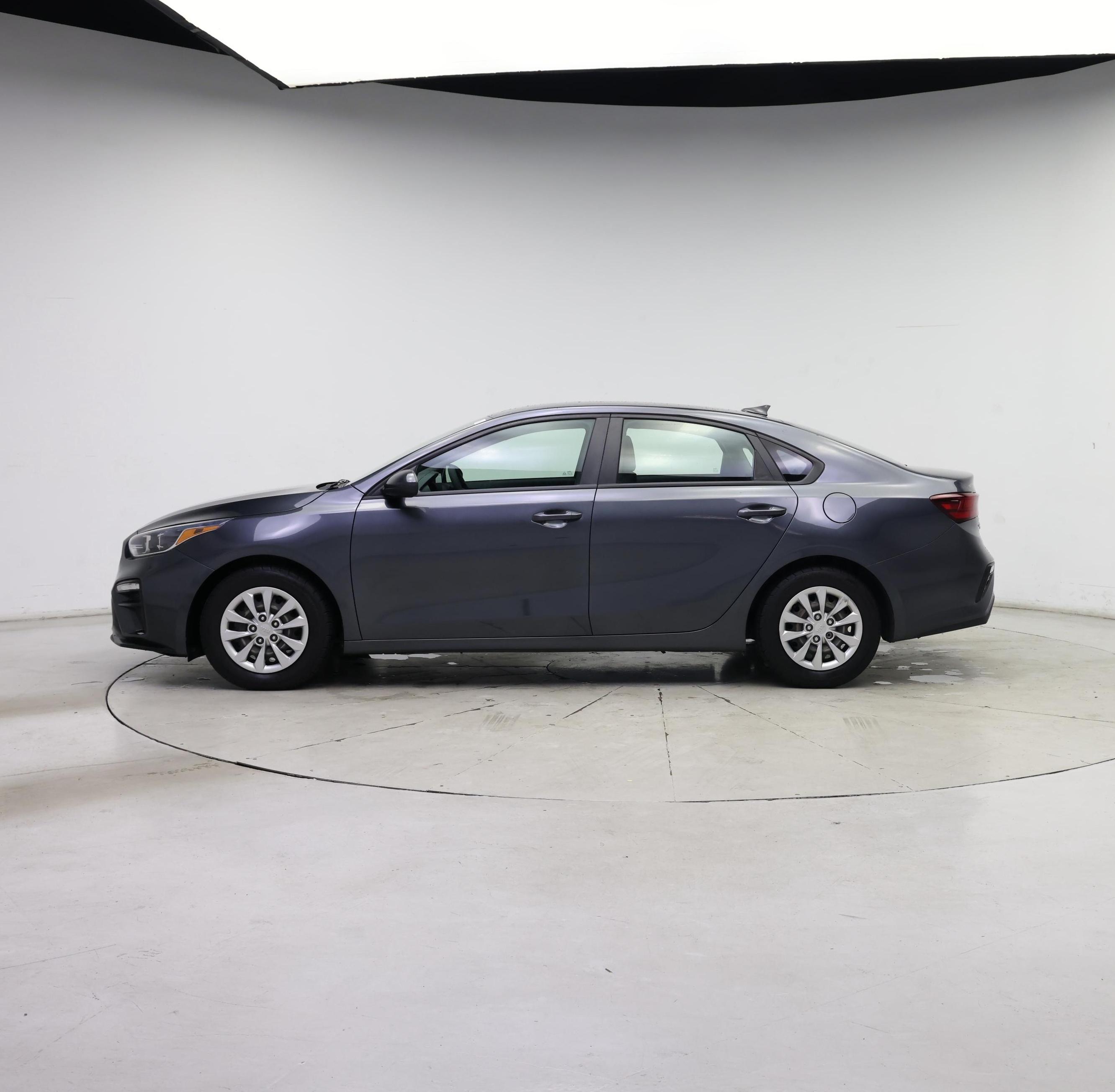 Thumbnail: 2020 Kia Forte - 3