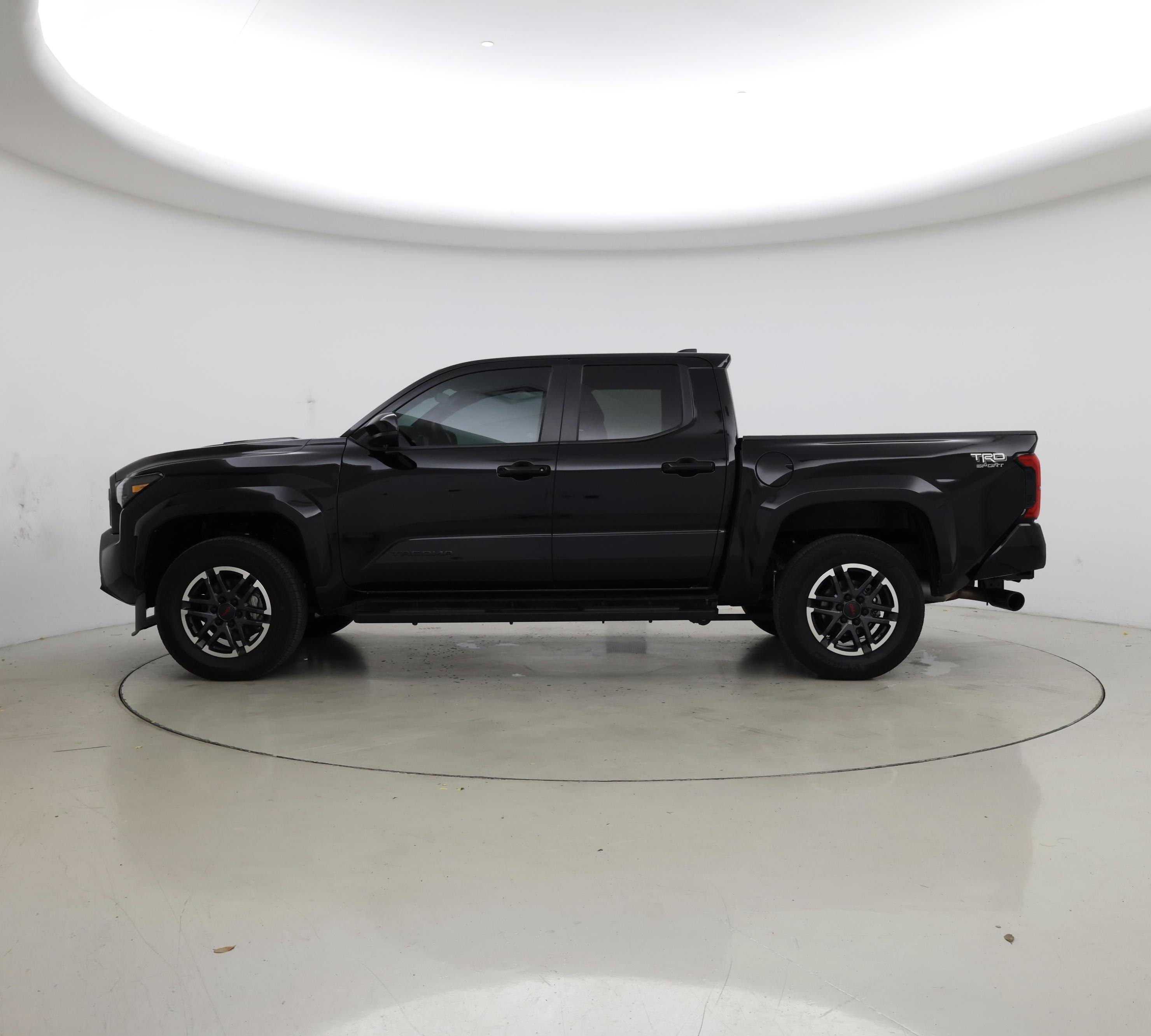 Thumbnail: 2024 Toyota Tacoma - 3