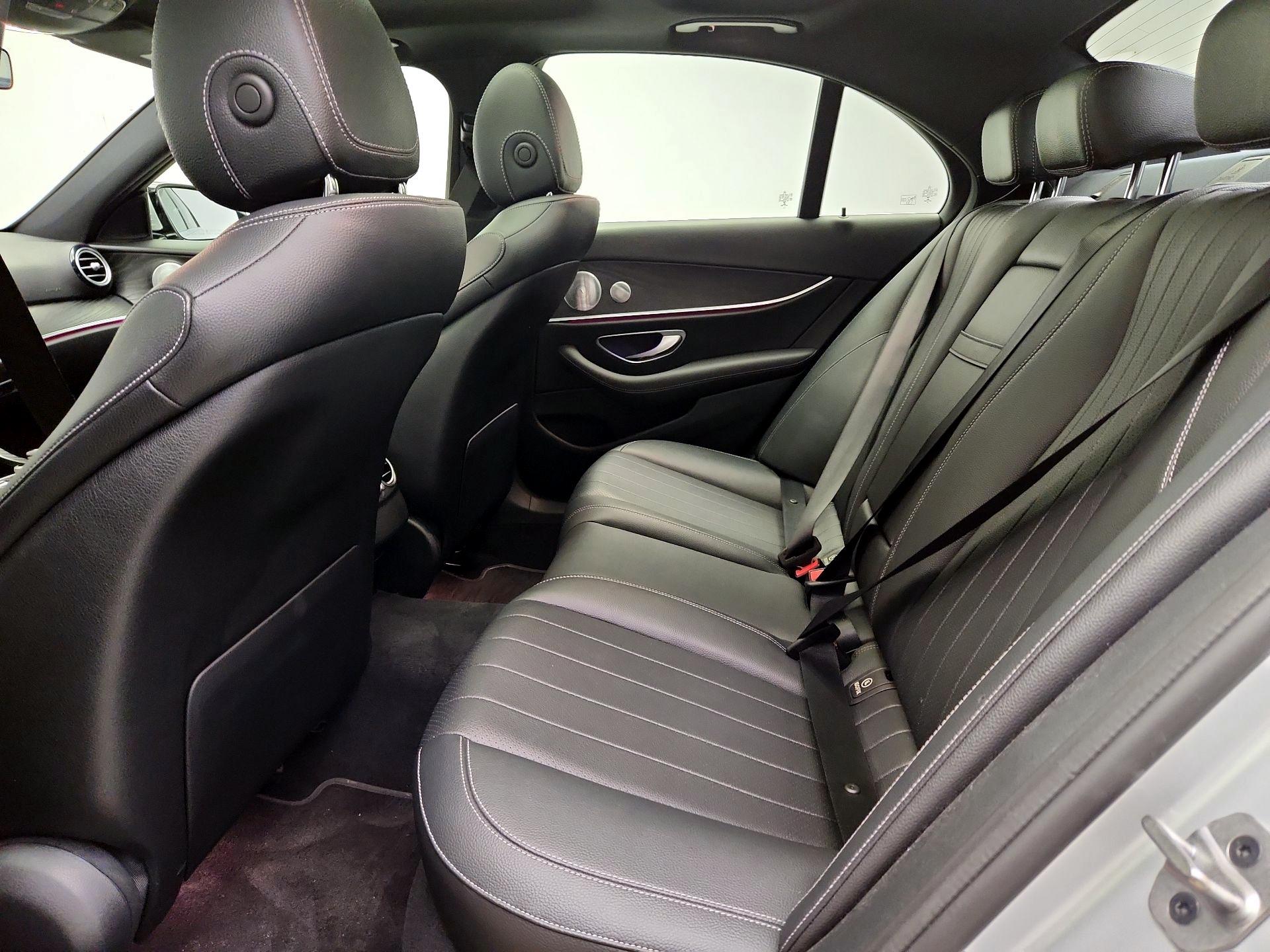 Thumbnail: 2020 Mercedes-Benz E-Class - 20
