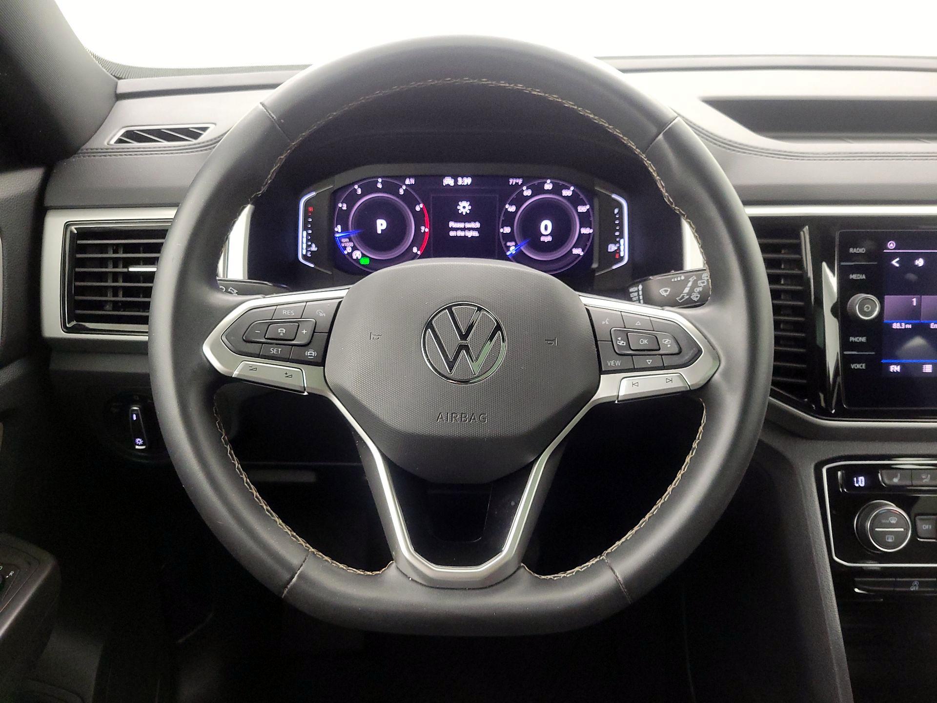 Thumbnail: 2022 Volkswagen Atlas - 10