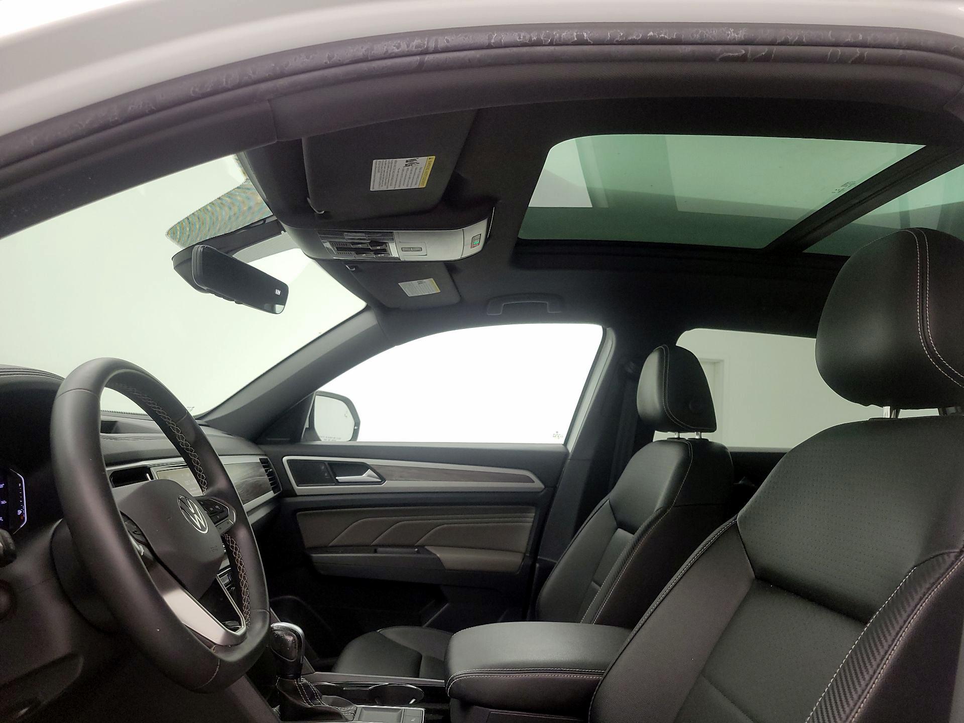 Thumbnail: 2022 Volkswagen Atlas - 19