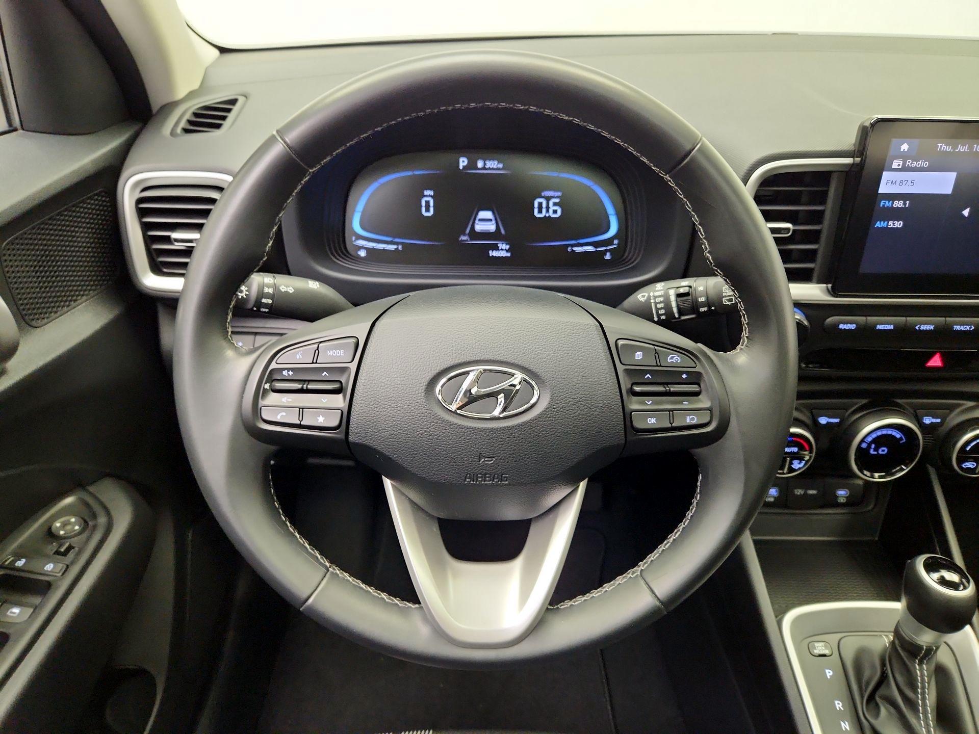 Thumbnail: 2024 Hyundai Venue - 10