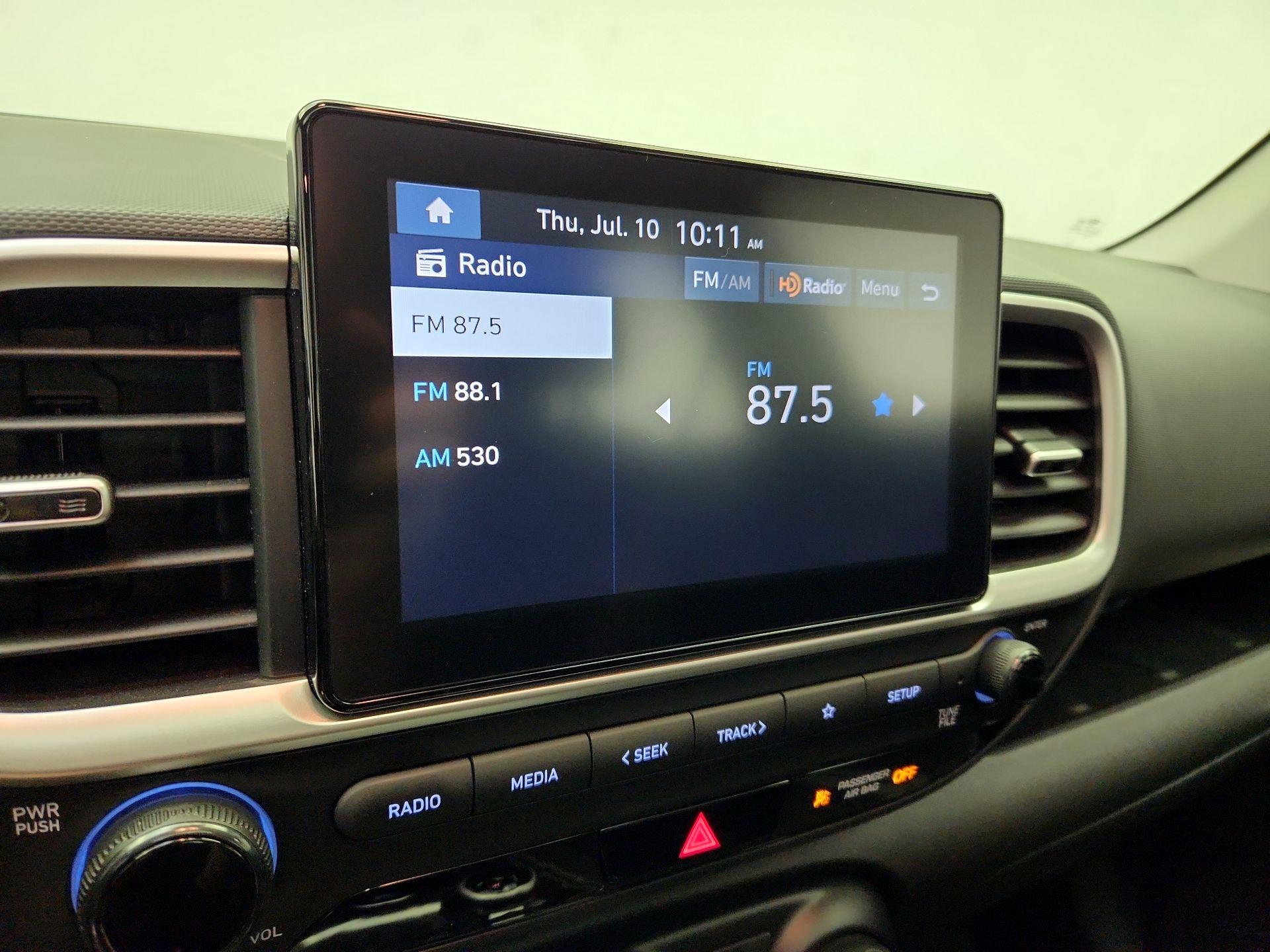 Thumbnail: 2024 Hyundai Venue - 15