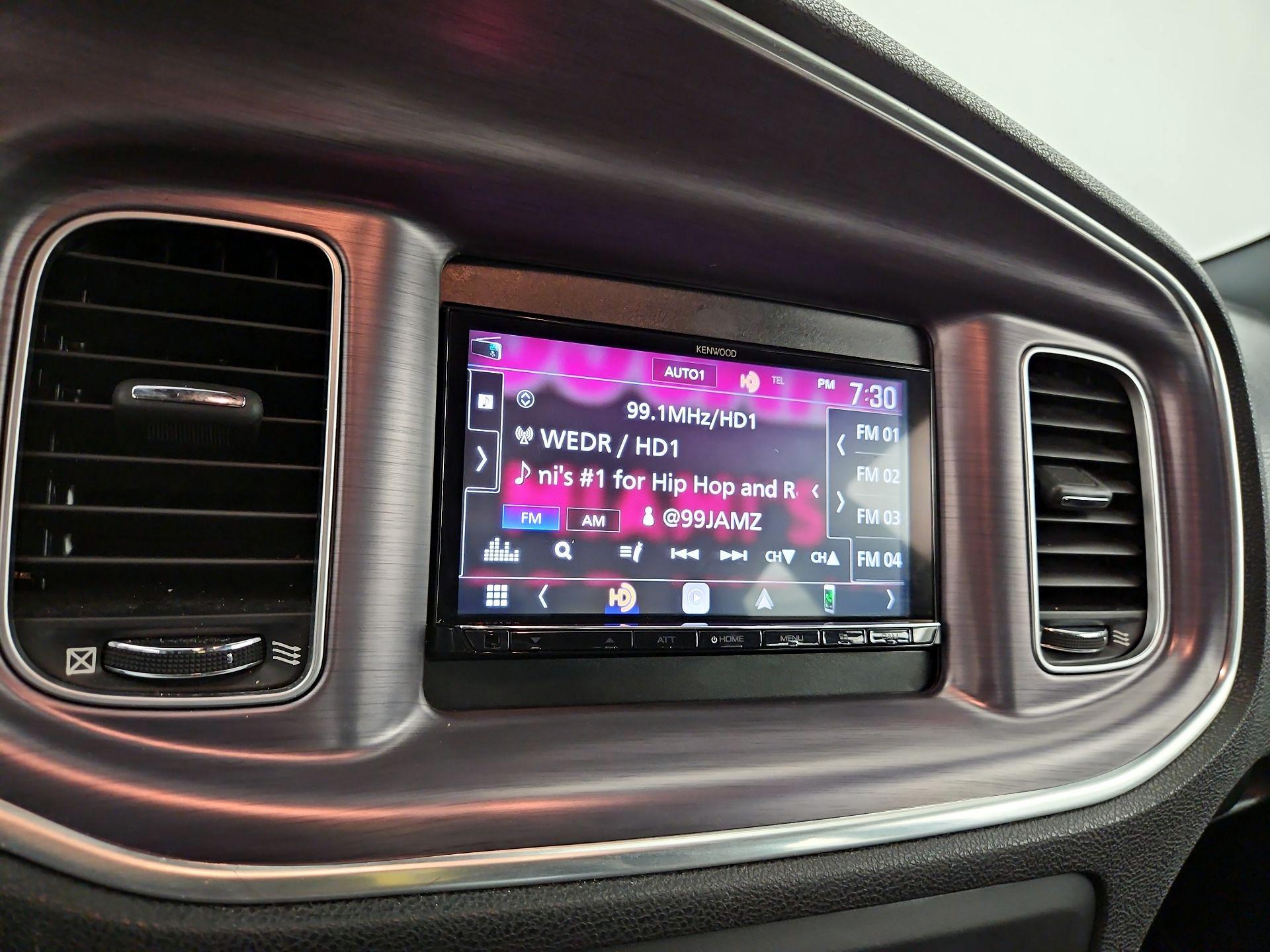 Thumbnail: 2015 Dodge Charger - 15