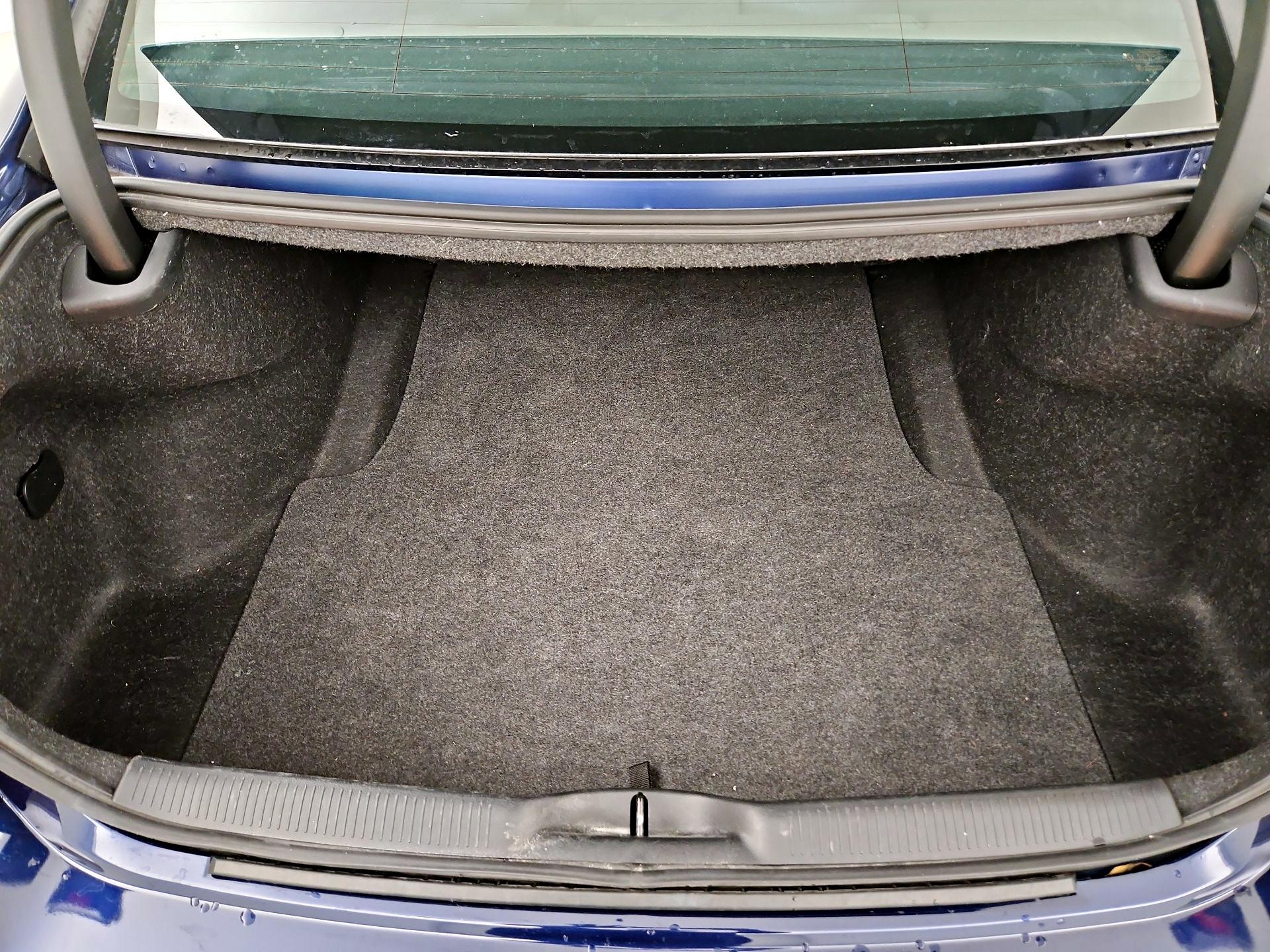 Thumbnail: 2015 Dodge Charger - 20