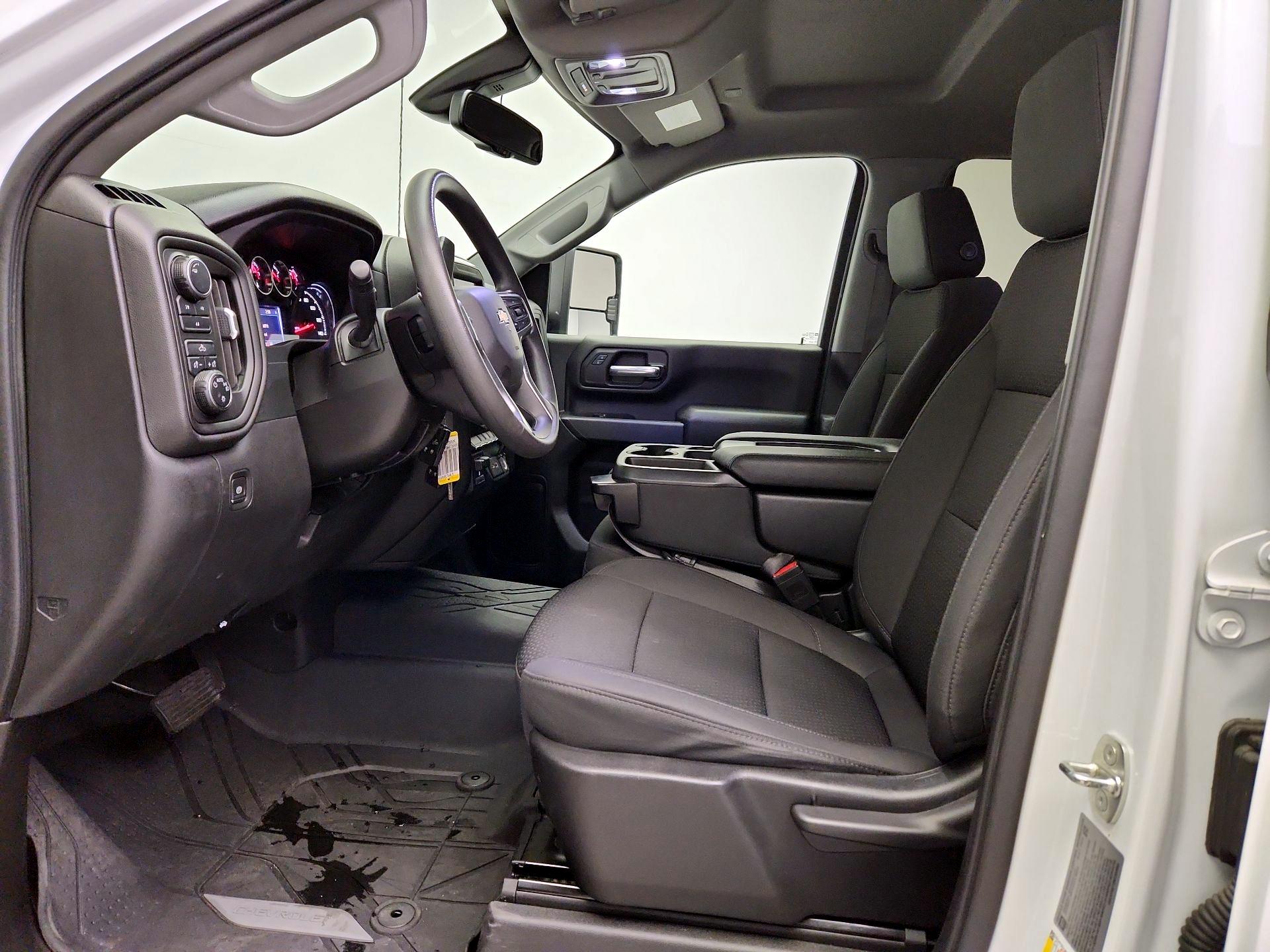 Thumbnail: 2022 Chevrolet Silverado 3500 - 11