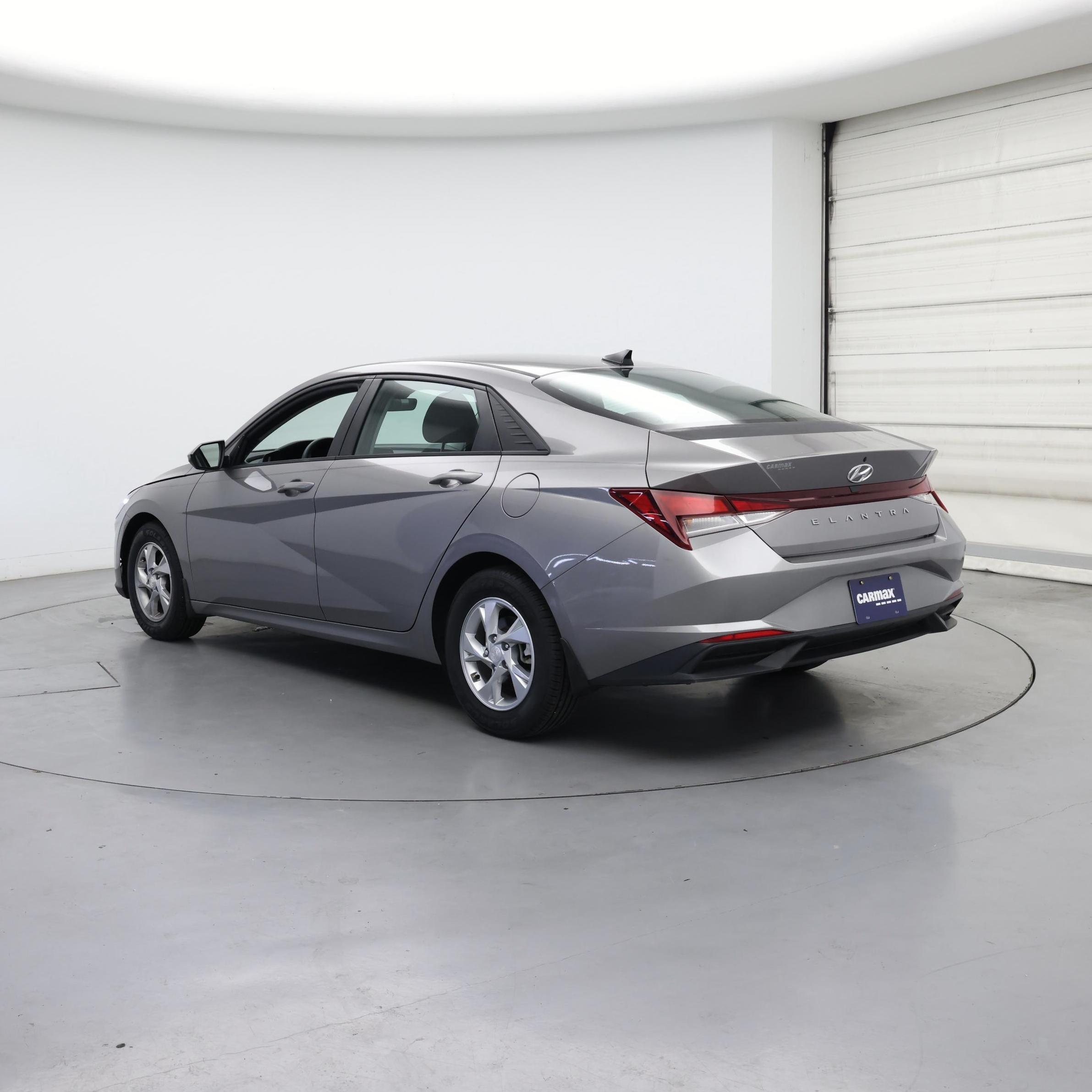 Thumbnail: 2021 Hyundai Elantra - 2