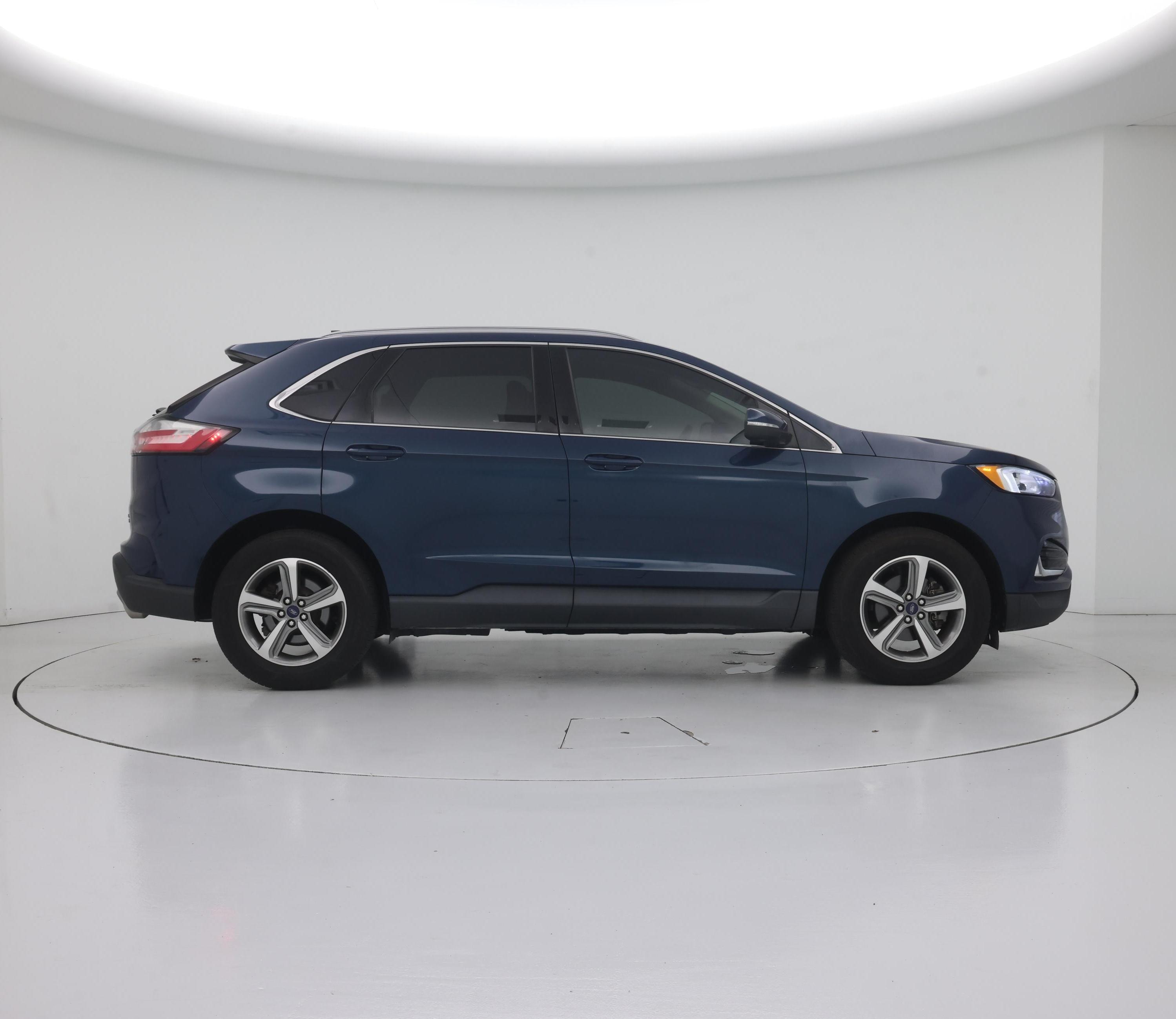 Thumbnail: 2020 Ford Edge - 7