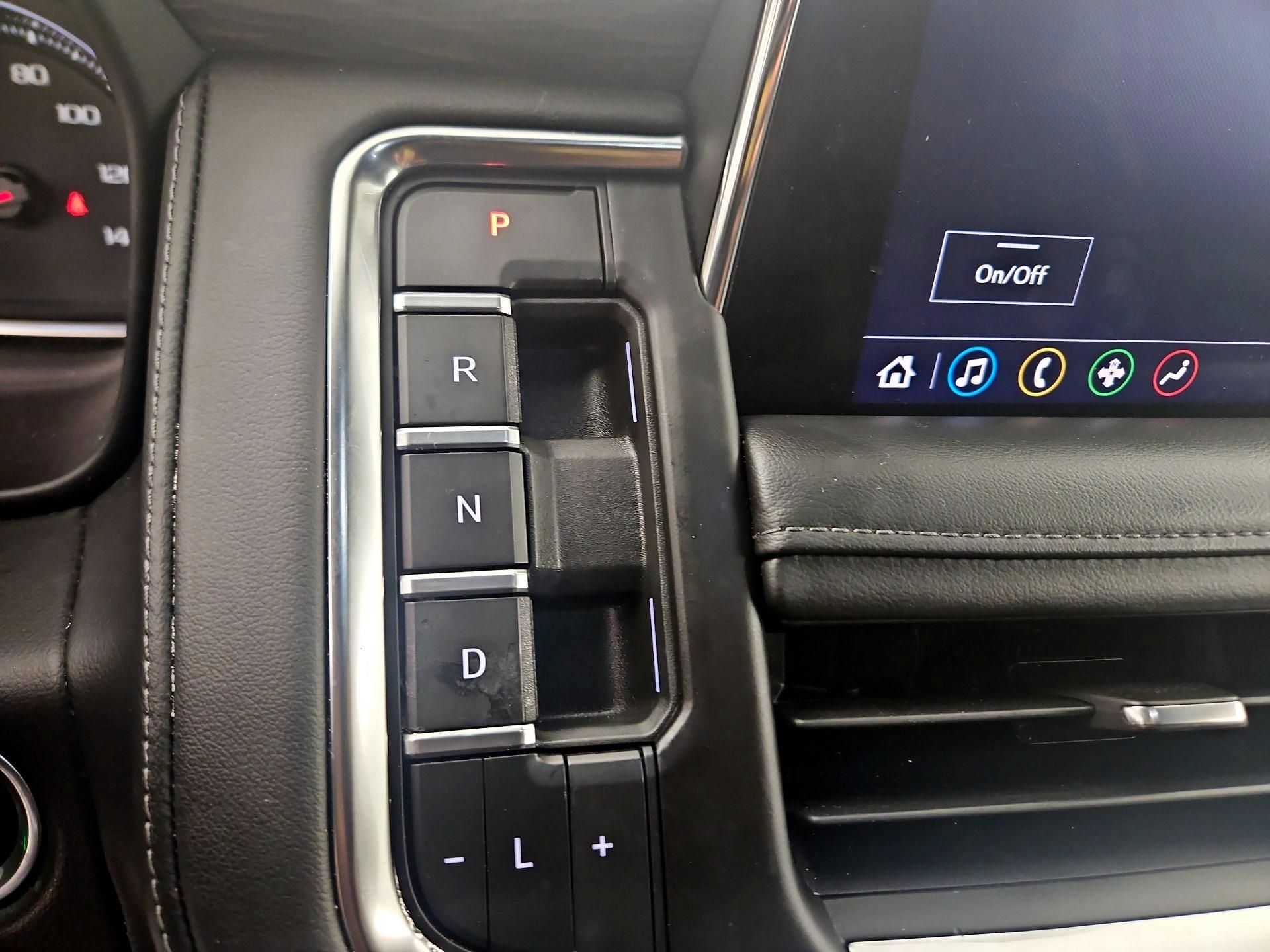 Thumbnail: 2021 Chevrolet Tahoe - 17