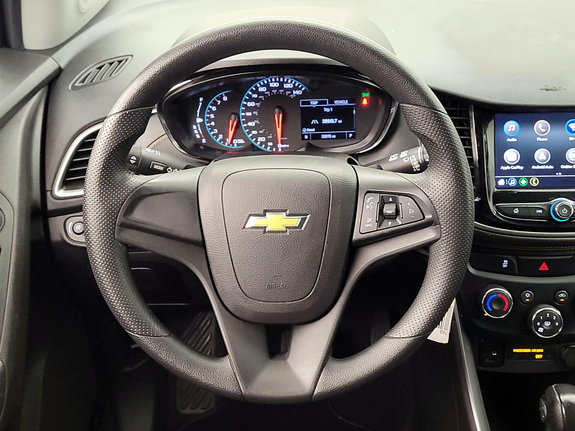 Thumbnail: 2020 Chevrolet Trax - 10