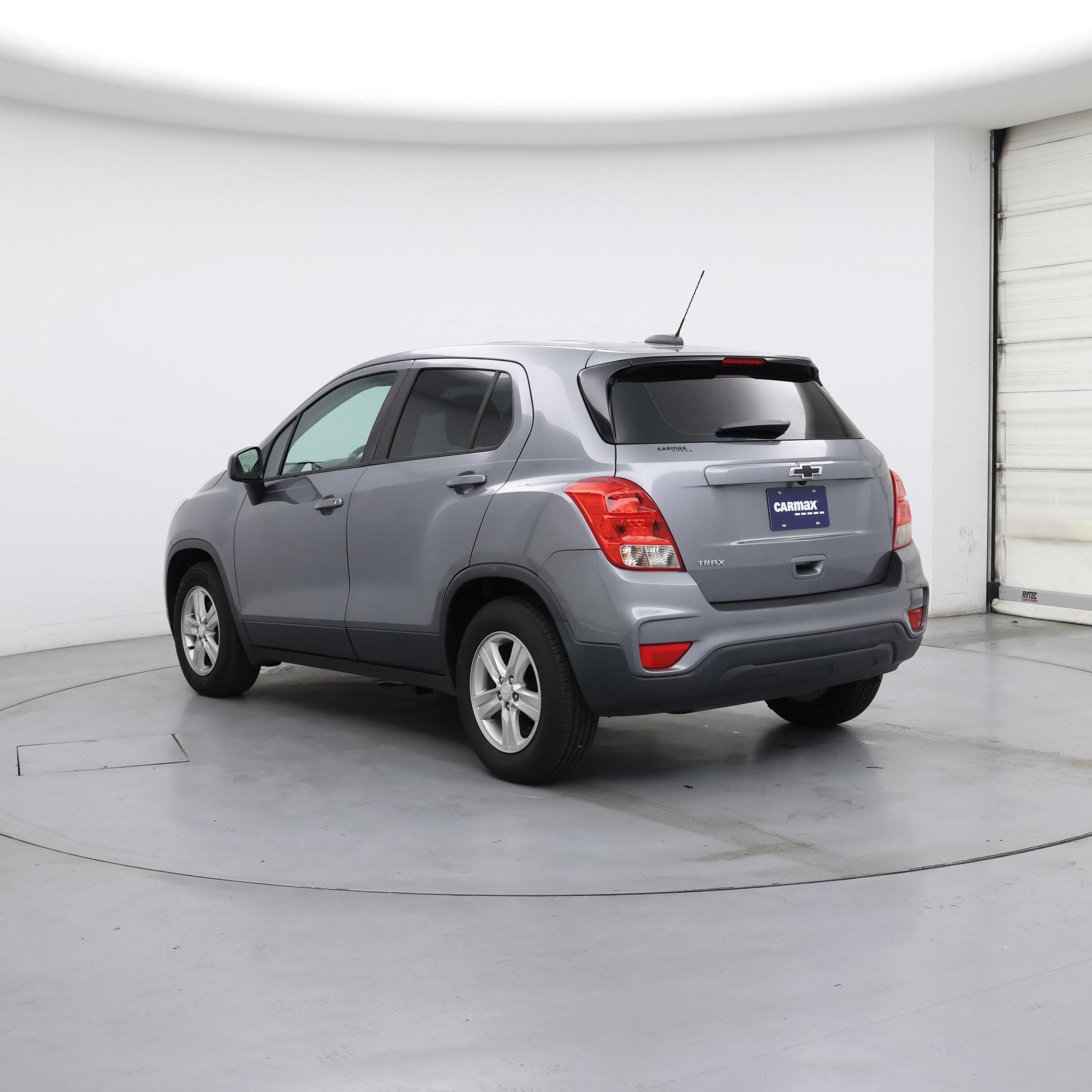 Thumbnail: 2020 Chevrolet Trax - 2