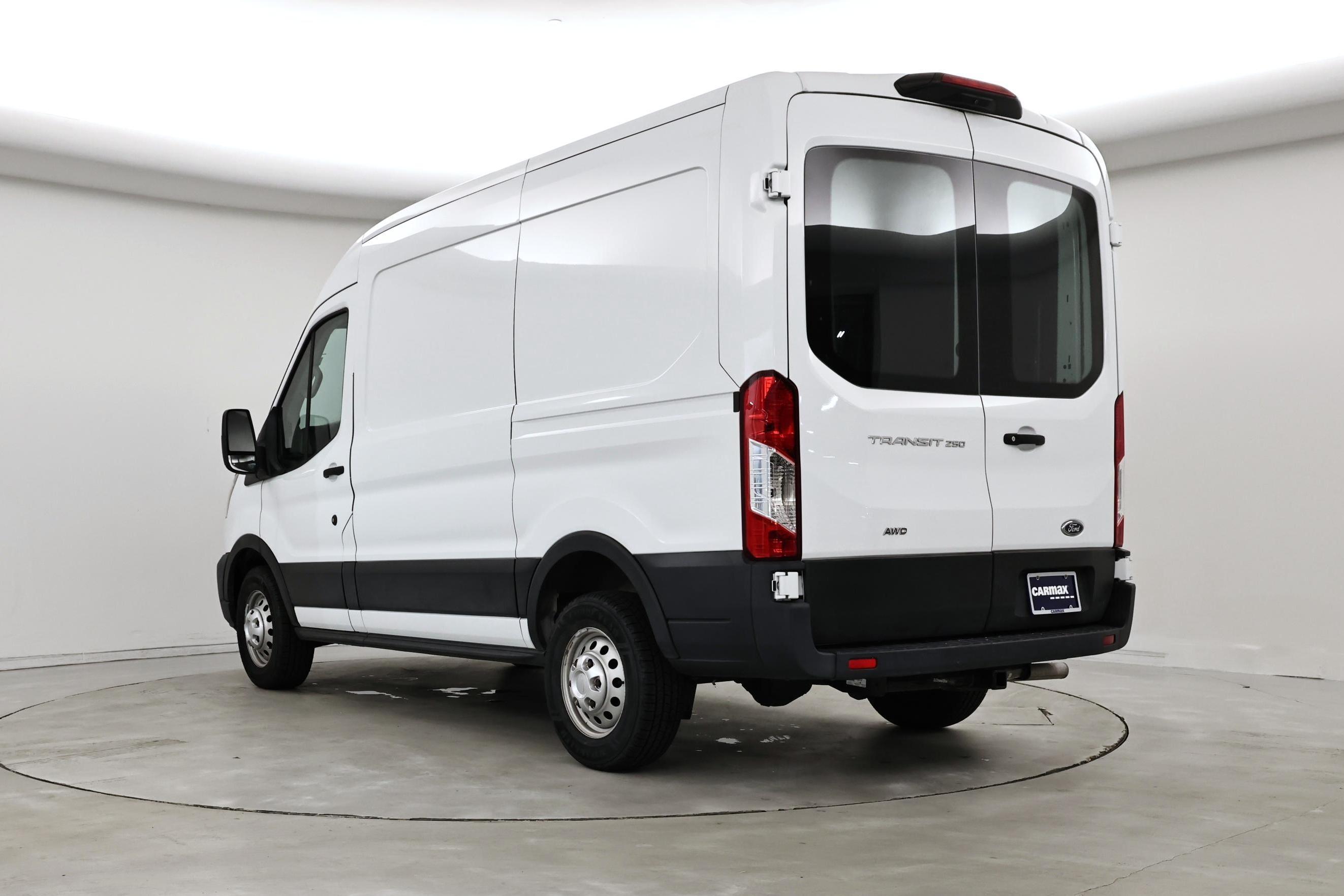 Thumbnail: 2020 Ford Transit Series - 2