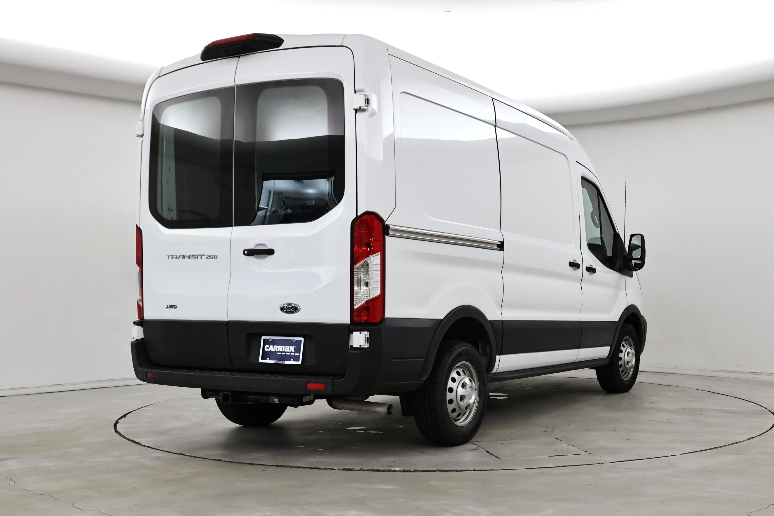 Thumbnail: 2020 Ford Transit Series - 8